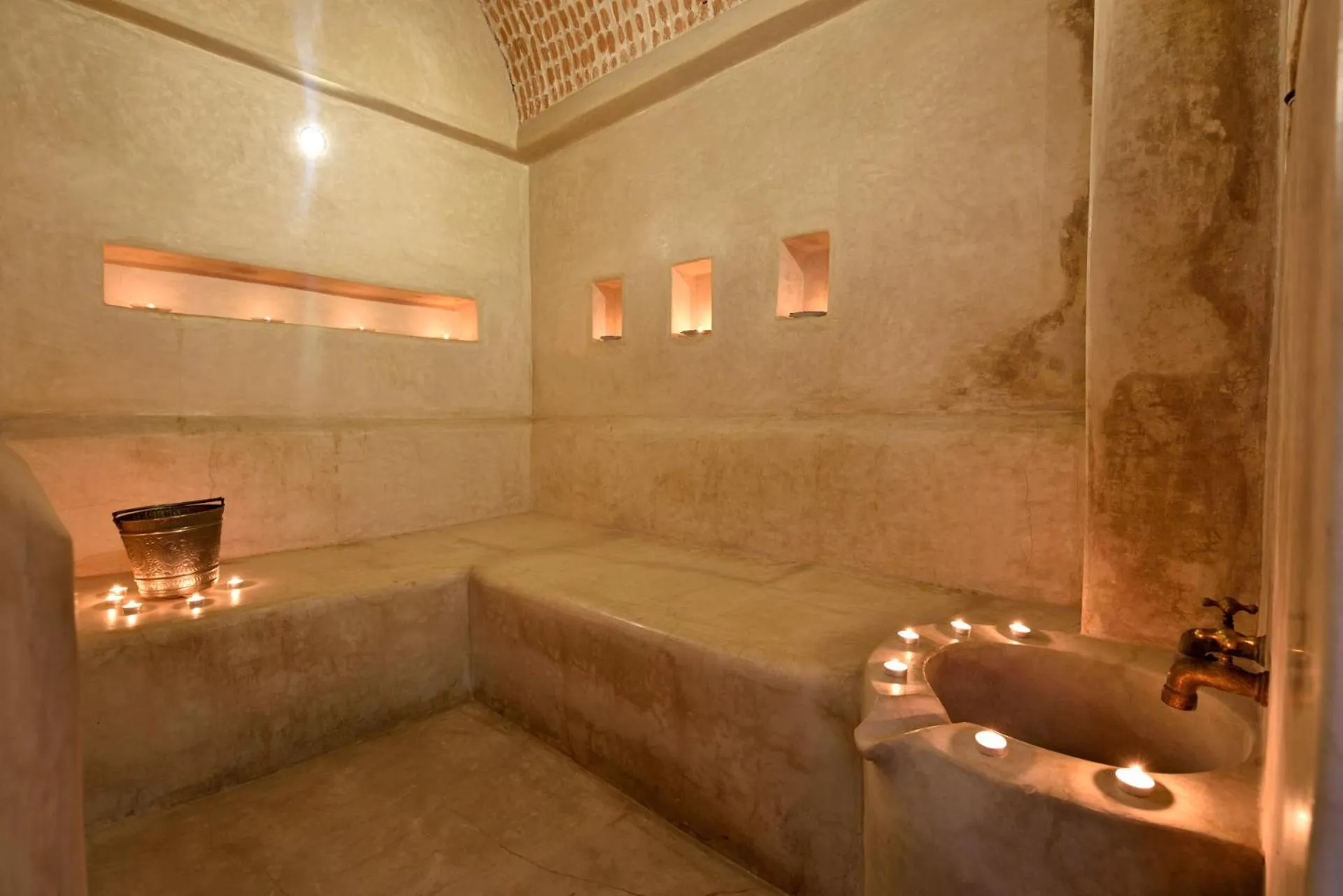 Sauna in Riad les Ammonites and Spa