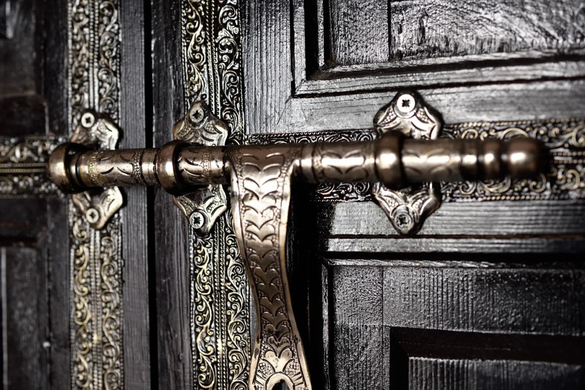 Decorative detail in Riad les Ammonites and Spa