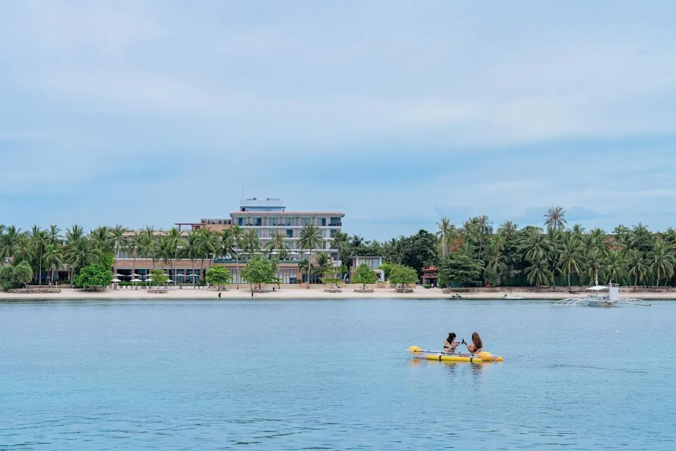 Beach in Modala Beach Resort