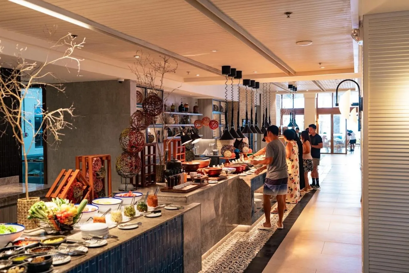 Food and drinks in Modala Beach Resort