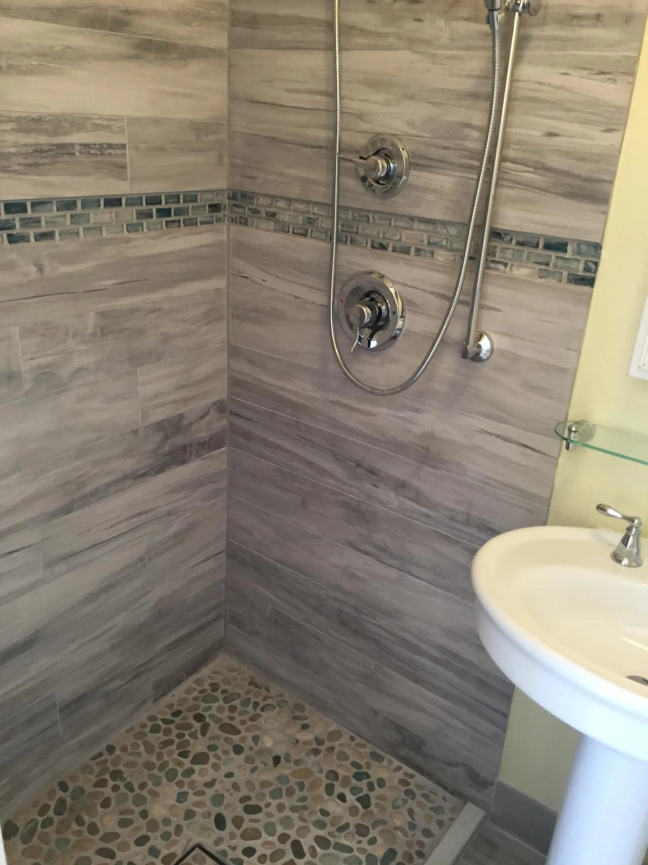 Bathroom in Oceanfront Sea Scape Motel