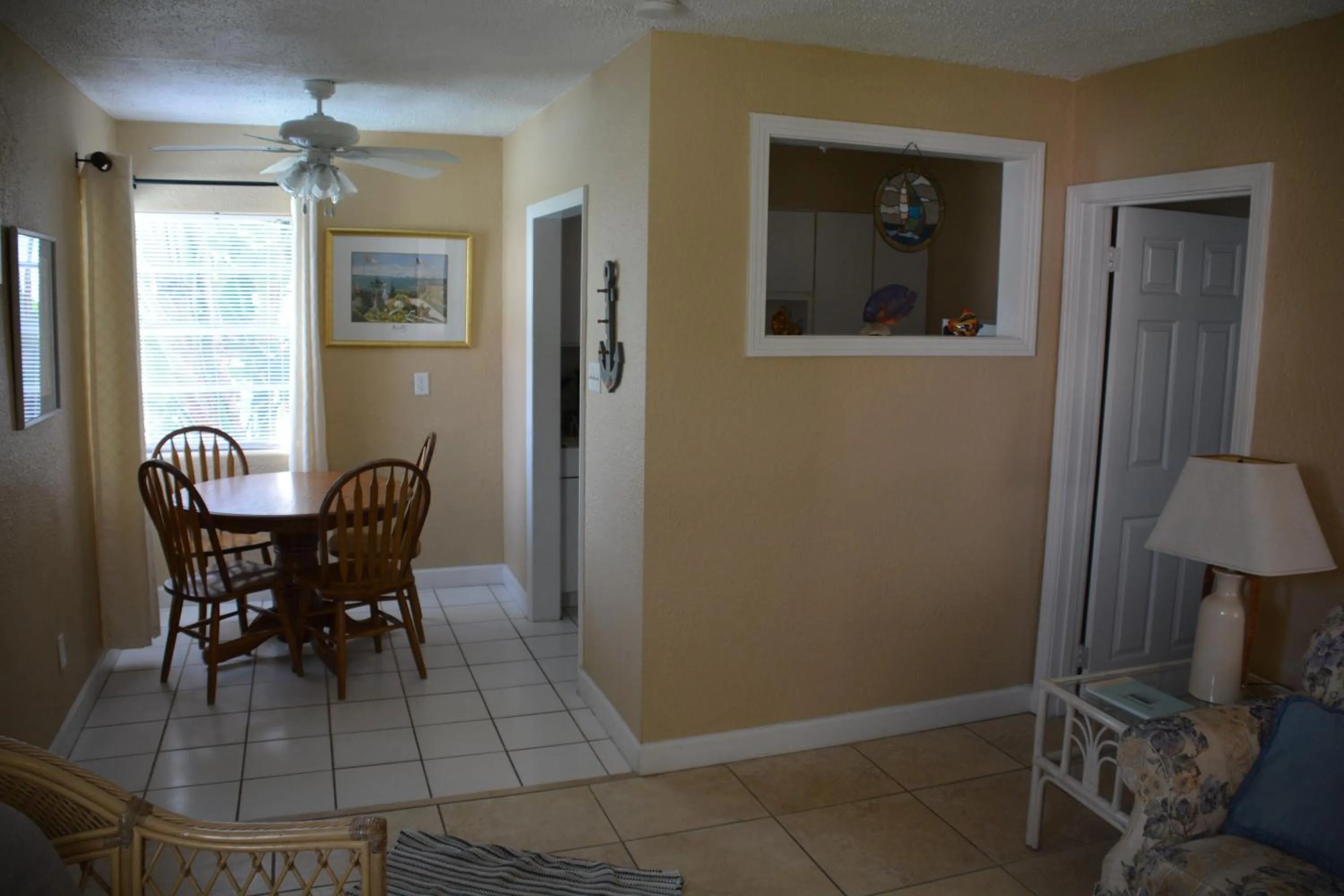 Dining area in Oceanfront Sea Scape Motel