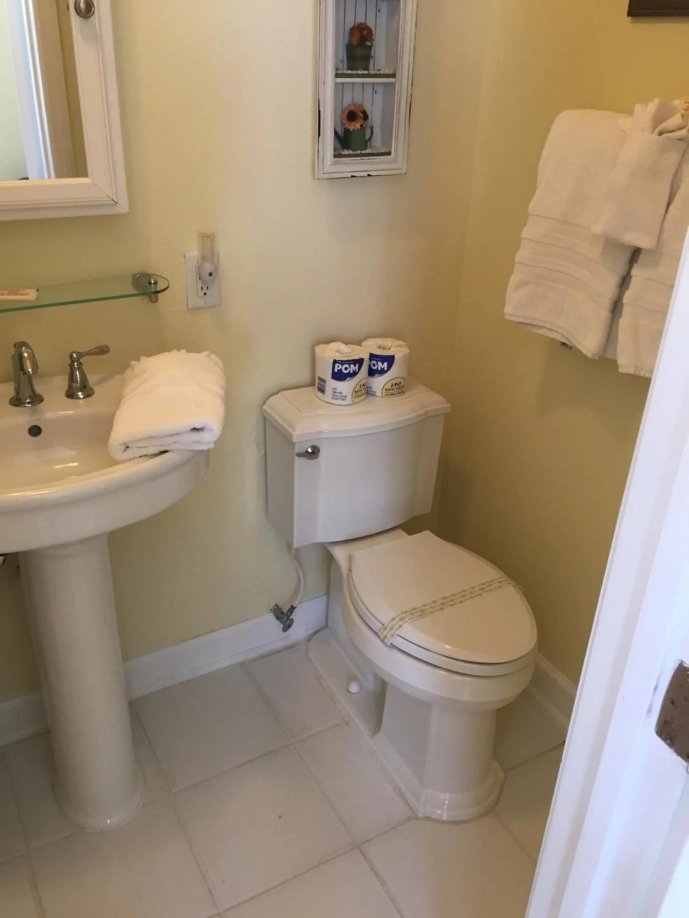 Bathroom in Oceanfront Sea Scape Motel