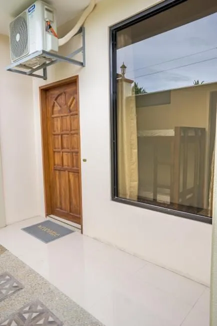 Kellocks' Seaview Apartelle