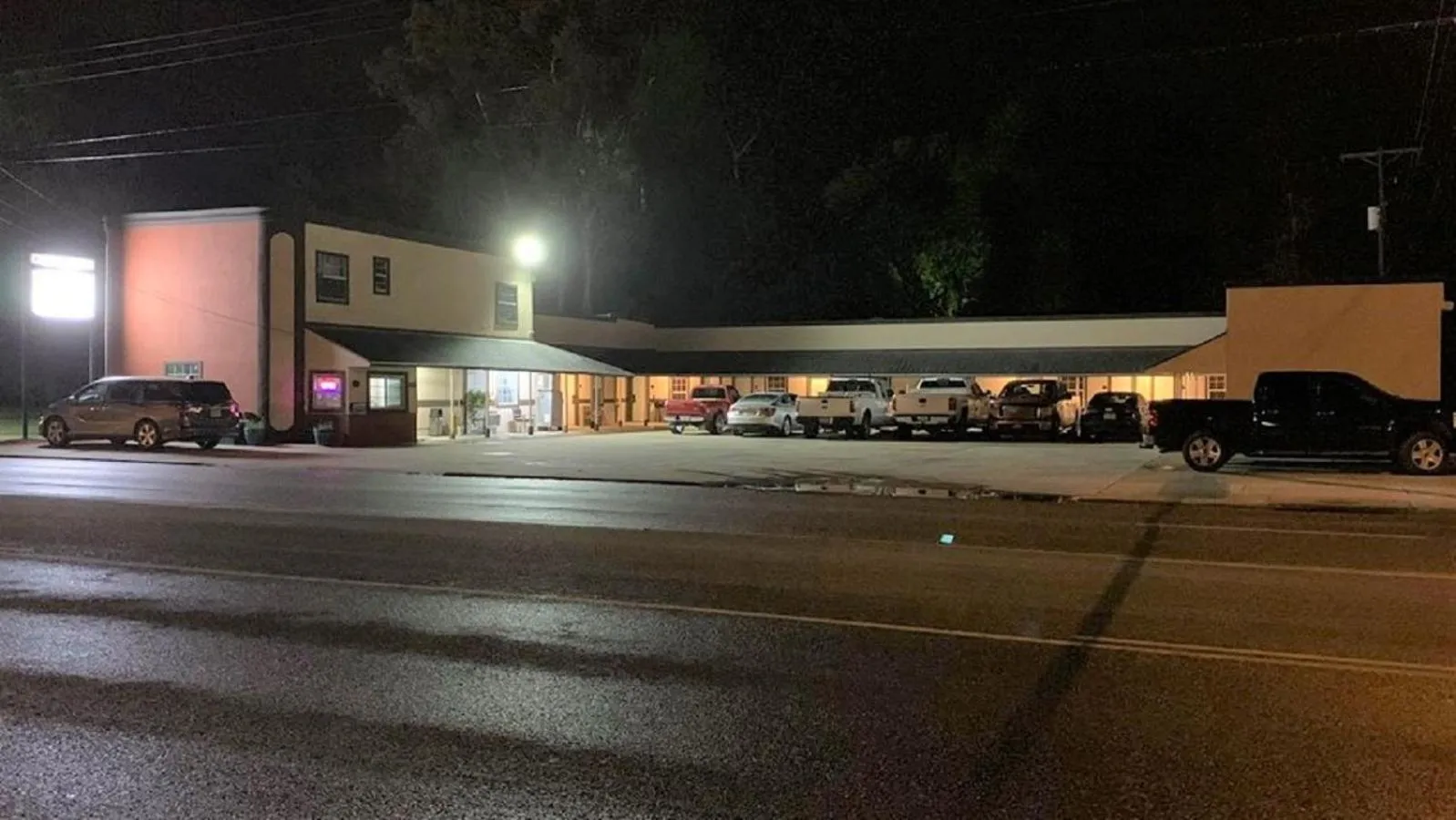 Sunset in Relax Inn Motel Kountze