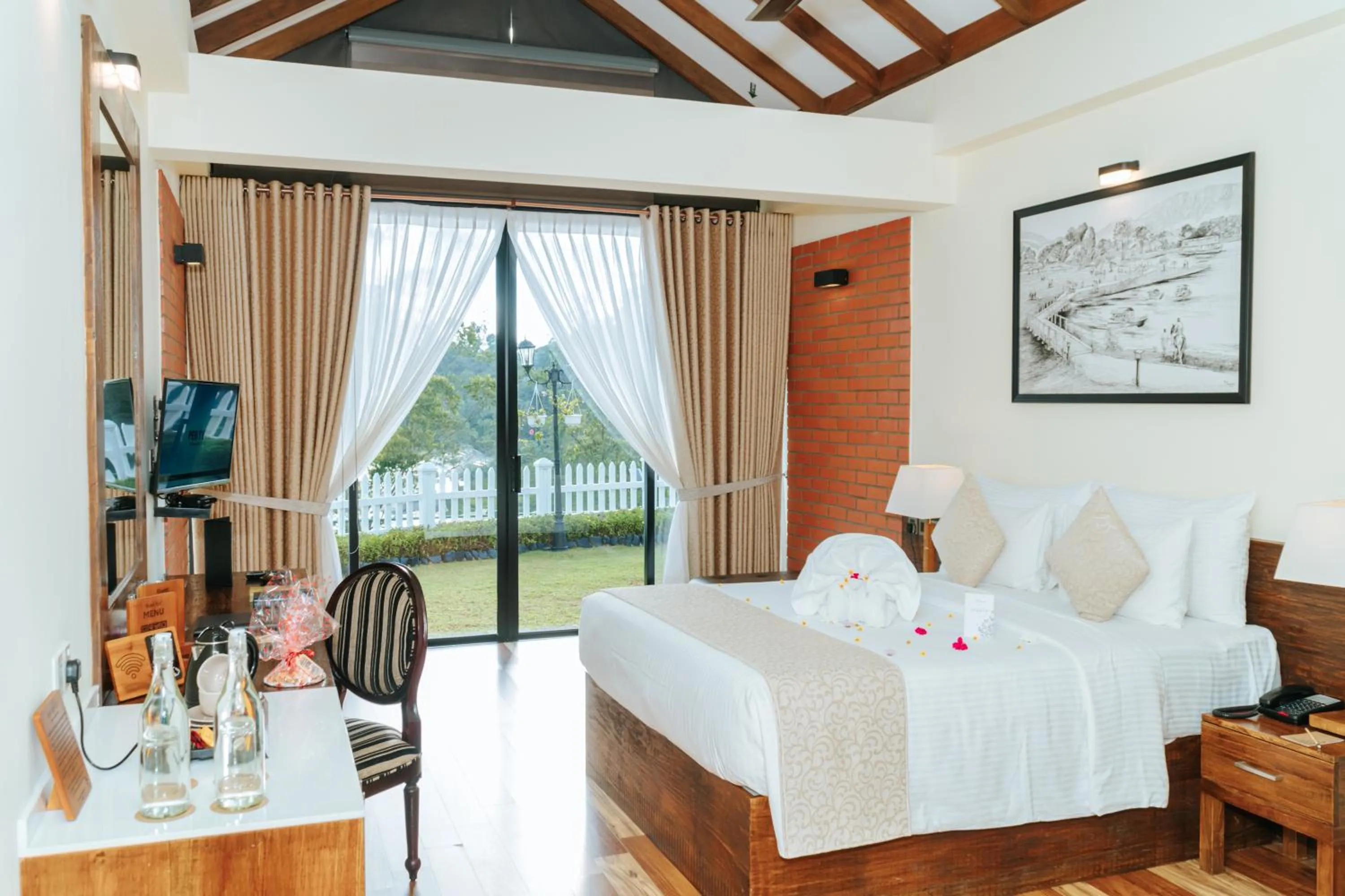 Bedroom, Bed in The Argyle Luxury Boutique