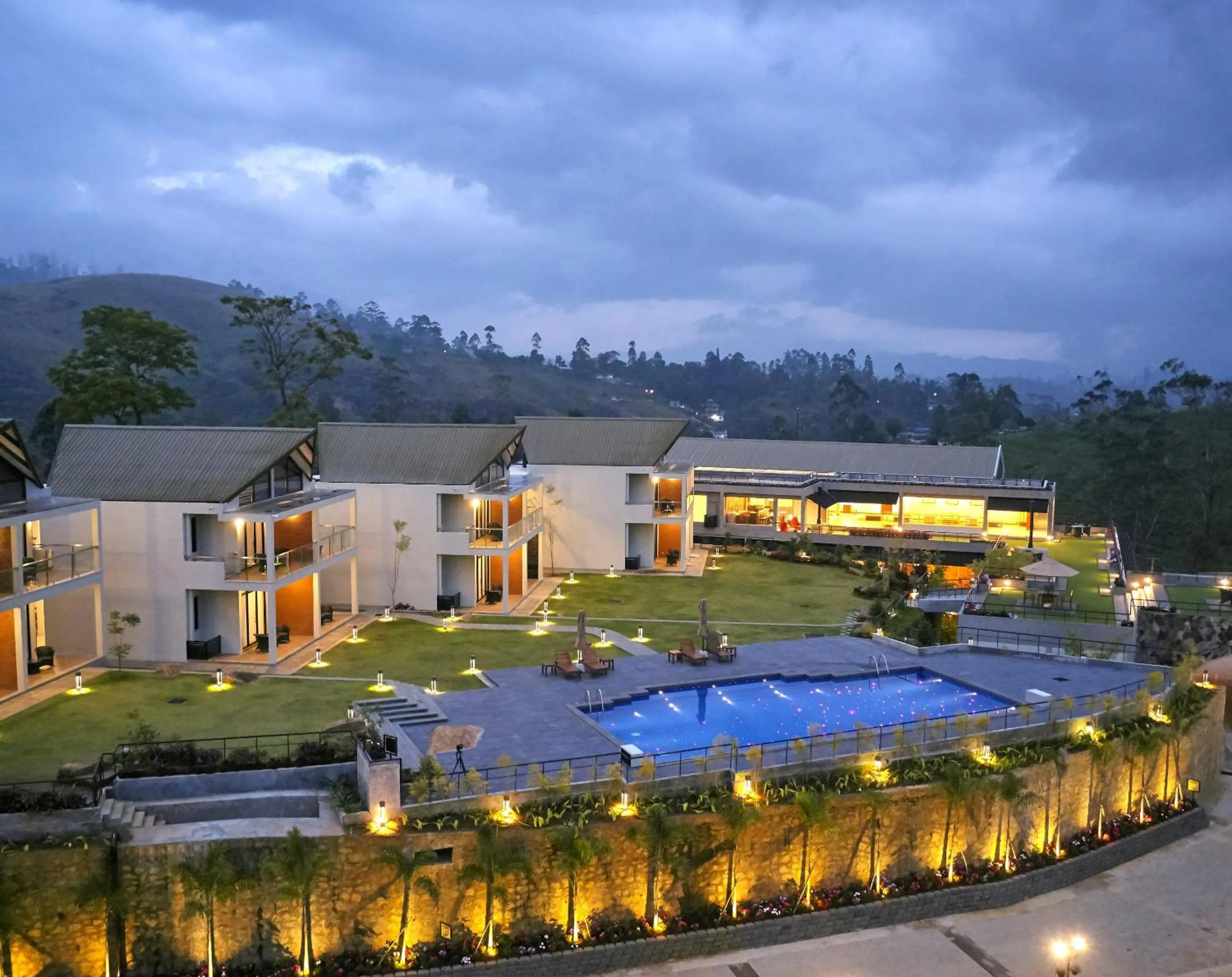 Night in The Argyle Luxury Boutique