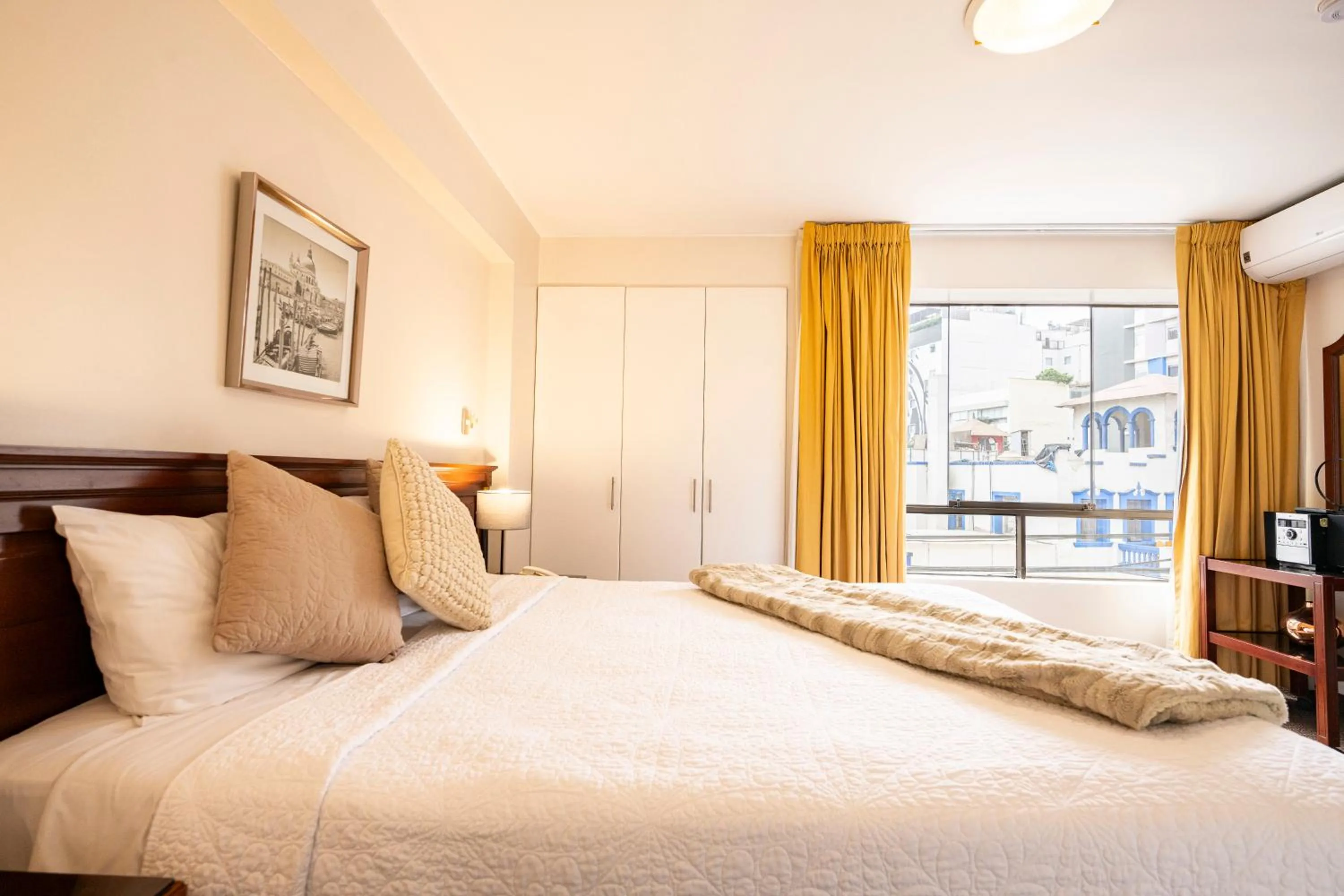 Bed in Apart Hotel San Martin