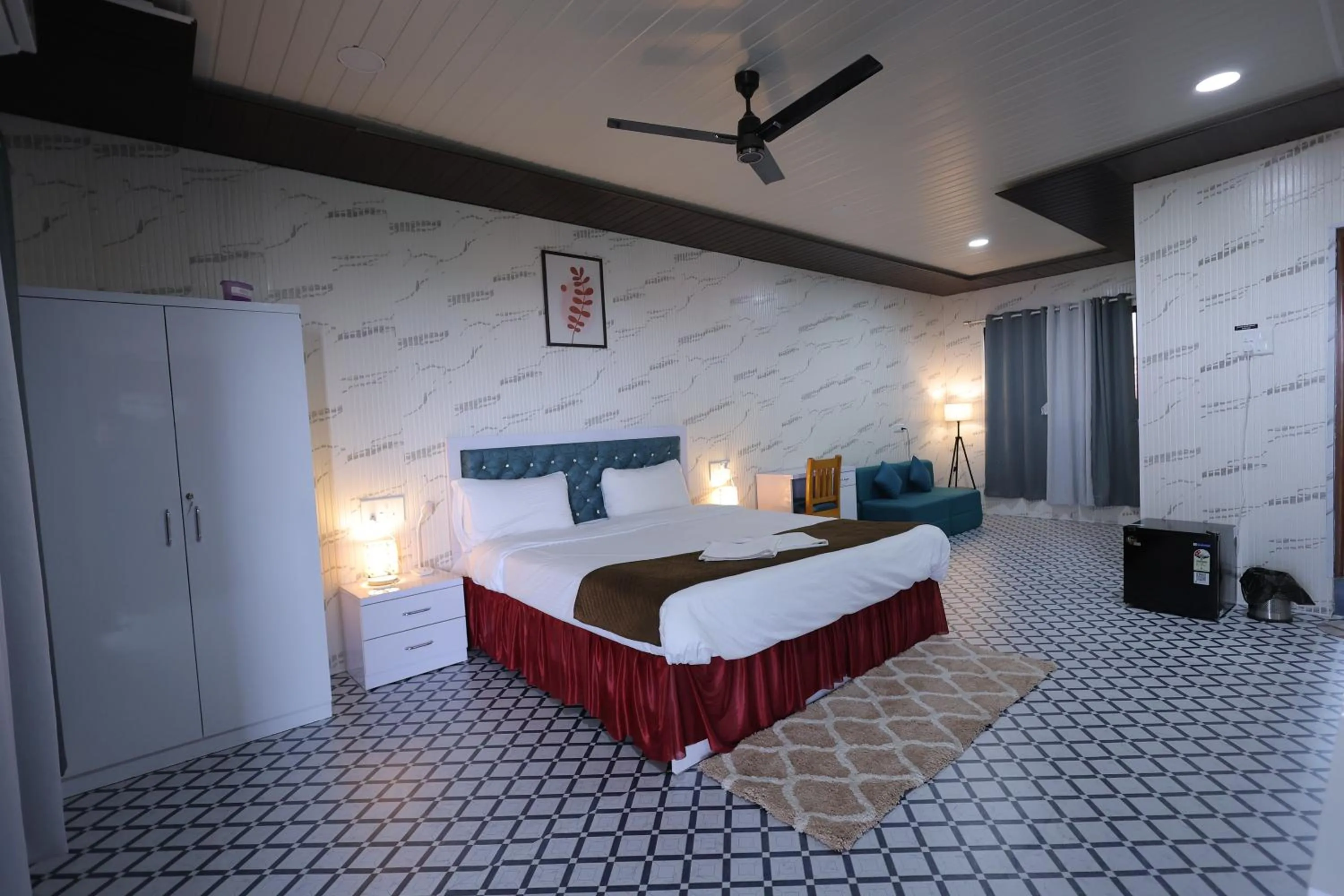 Bedroom, Bed in Mango Valley Resort Ganpatipule