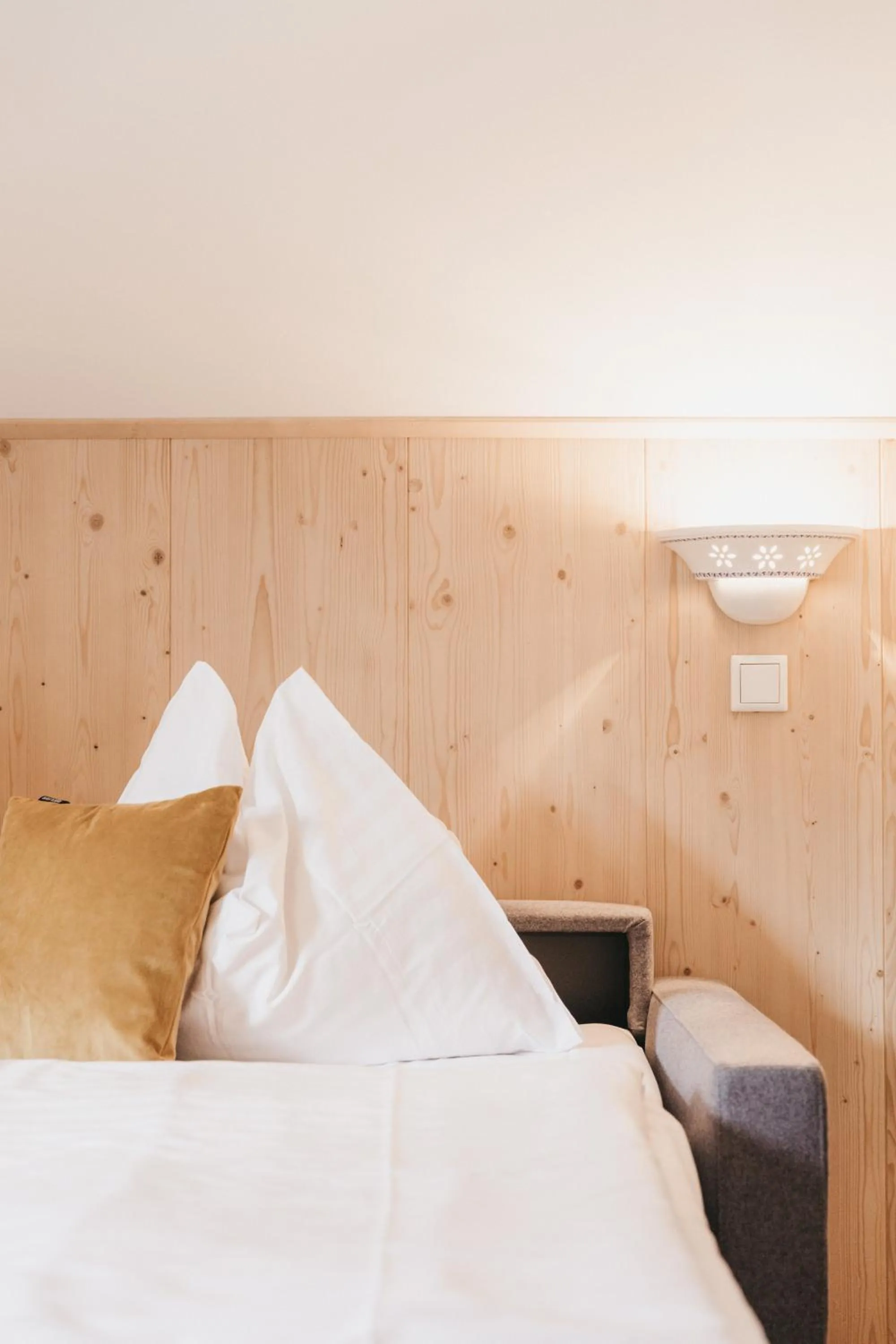 Bed in Naturel Hoteldorf Schönleitn