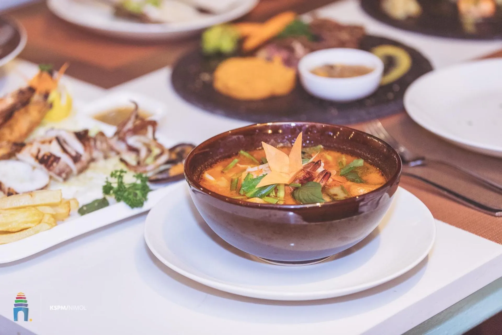 Food and drinks in Tube Resort by EHM