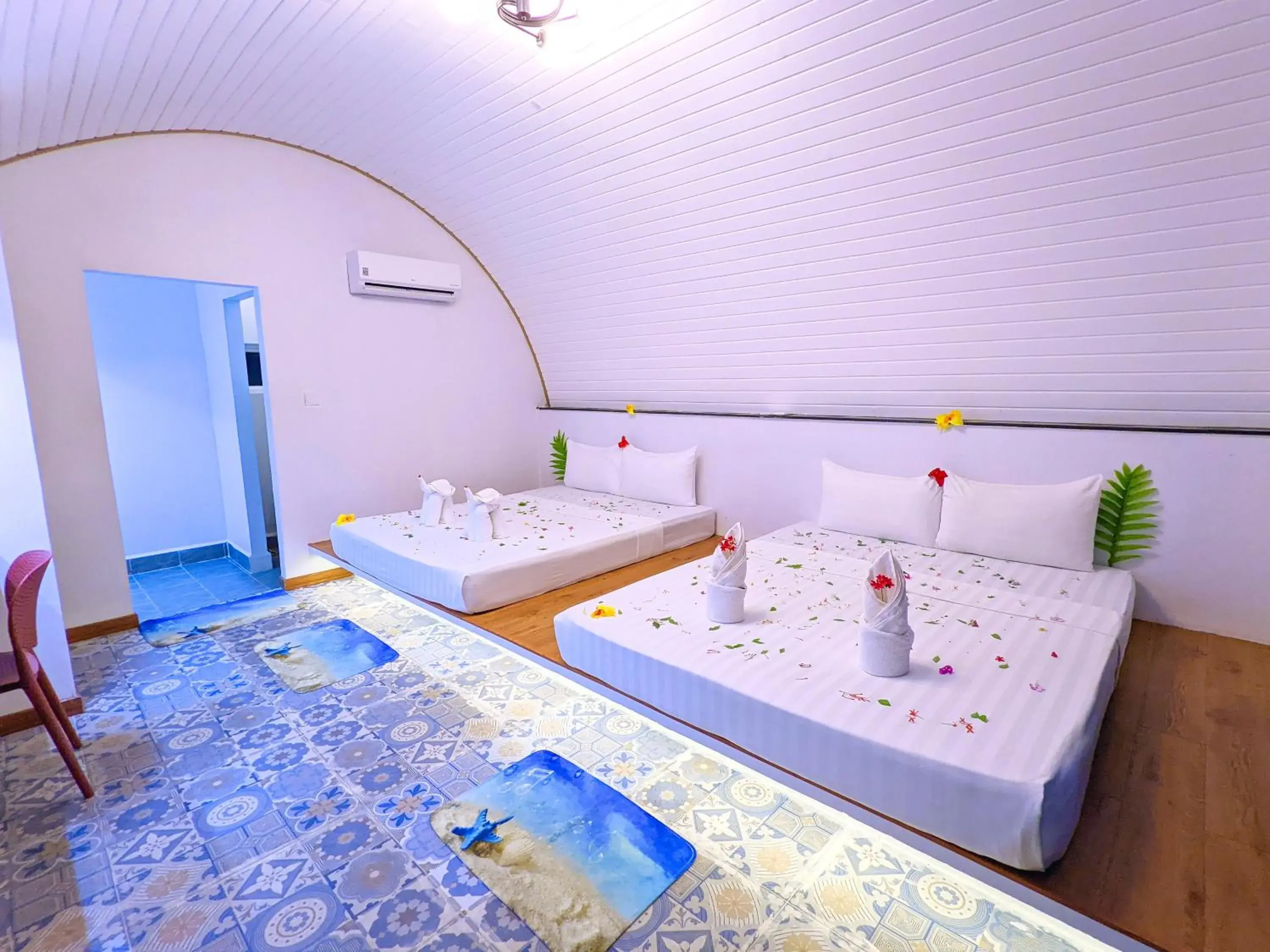 Tube Deluxe Twin - Sea View in Tube Resort By EHM Tube Deluxe Twin - Sea View in Tube Resort By EHM