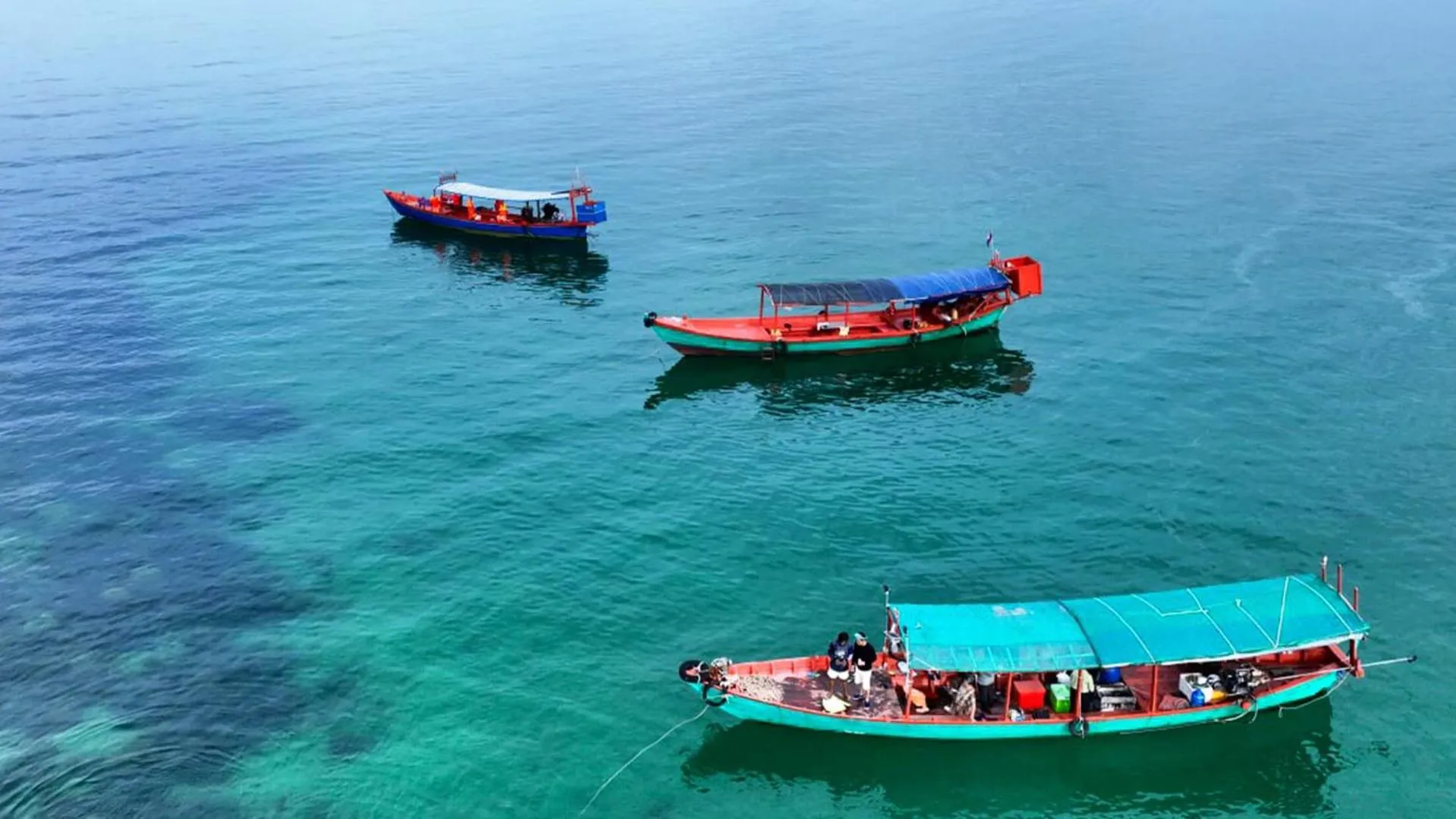 Property building in Tube Resort by EHM