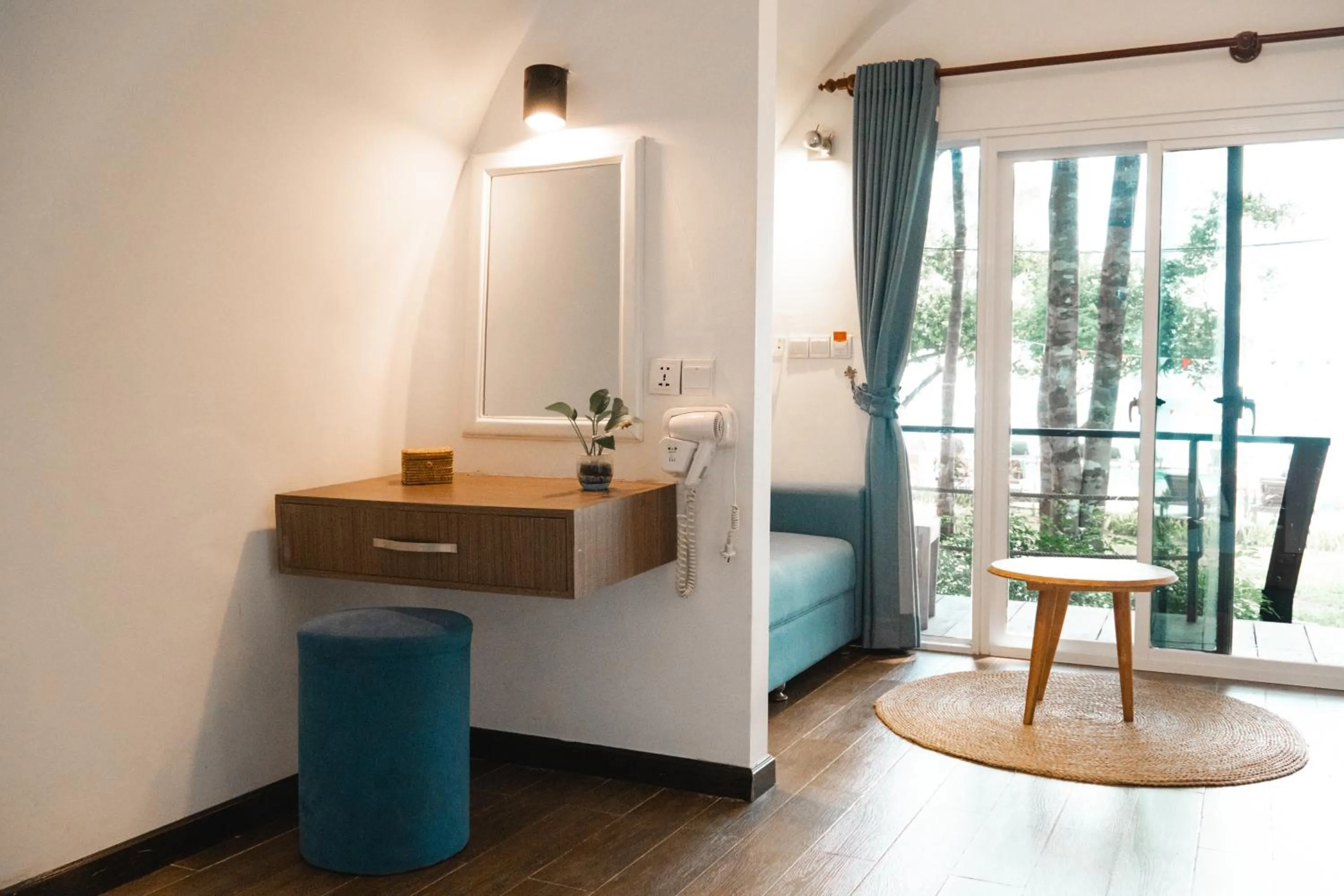 Seating area in Tube Resort by EHM