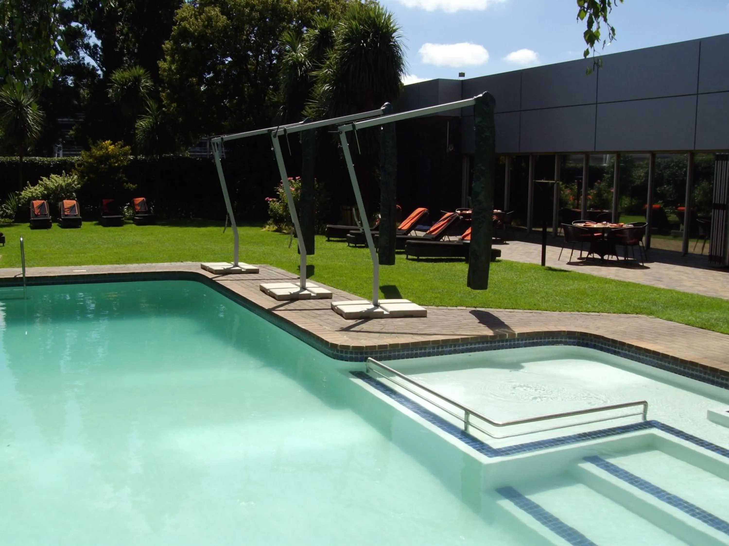 Swimming pool in Southern Sun OR Tambo International Airport
