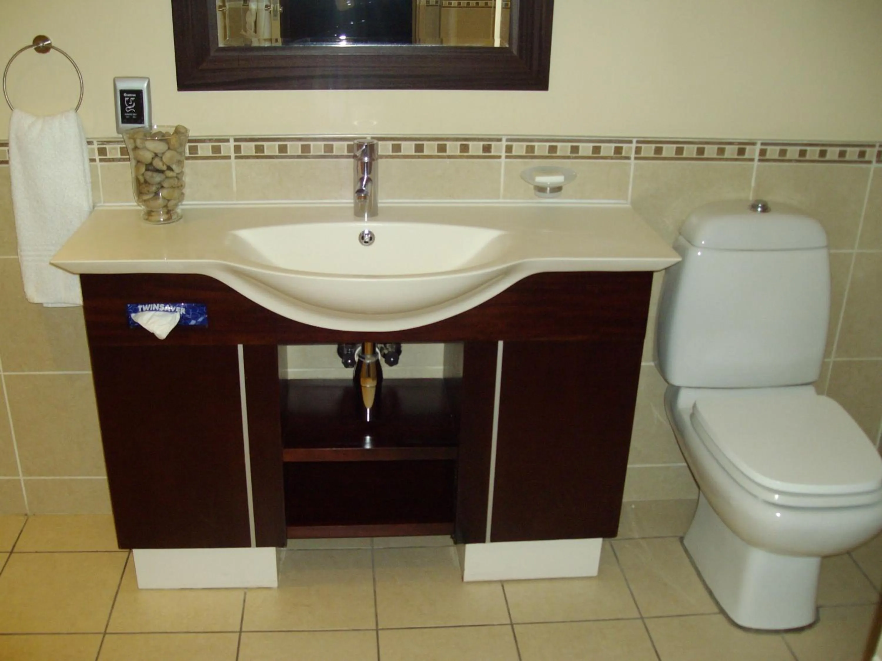 Bathroom in Southern Sun OR Tambo International Airport