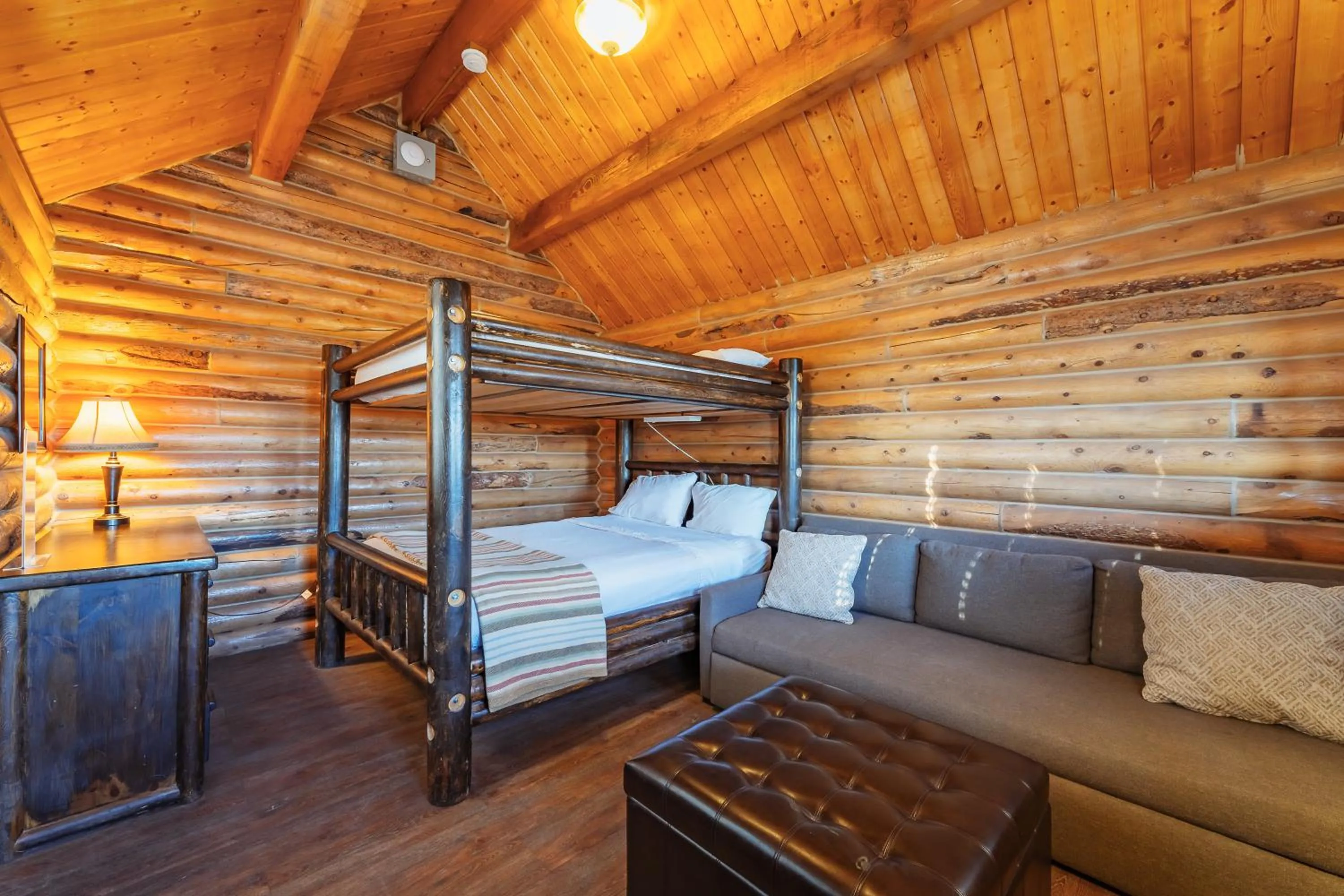 Bed in Zion Ponderosa Ranch Resort