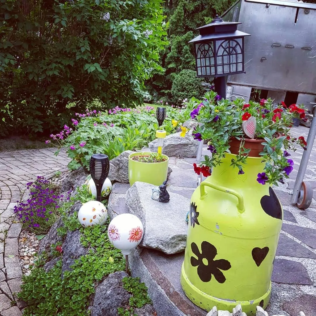 Spring in Haus Emily