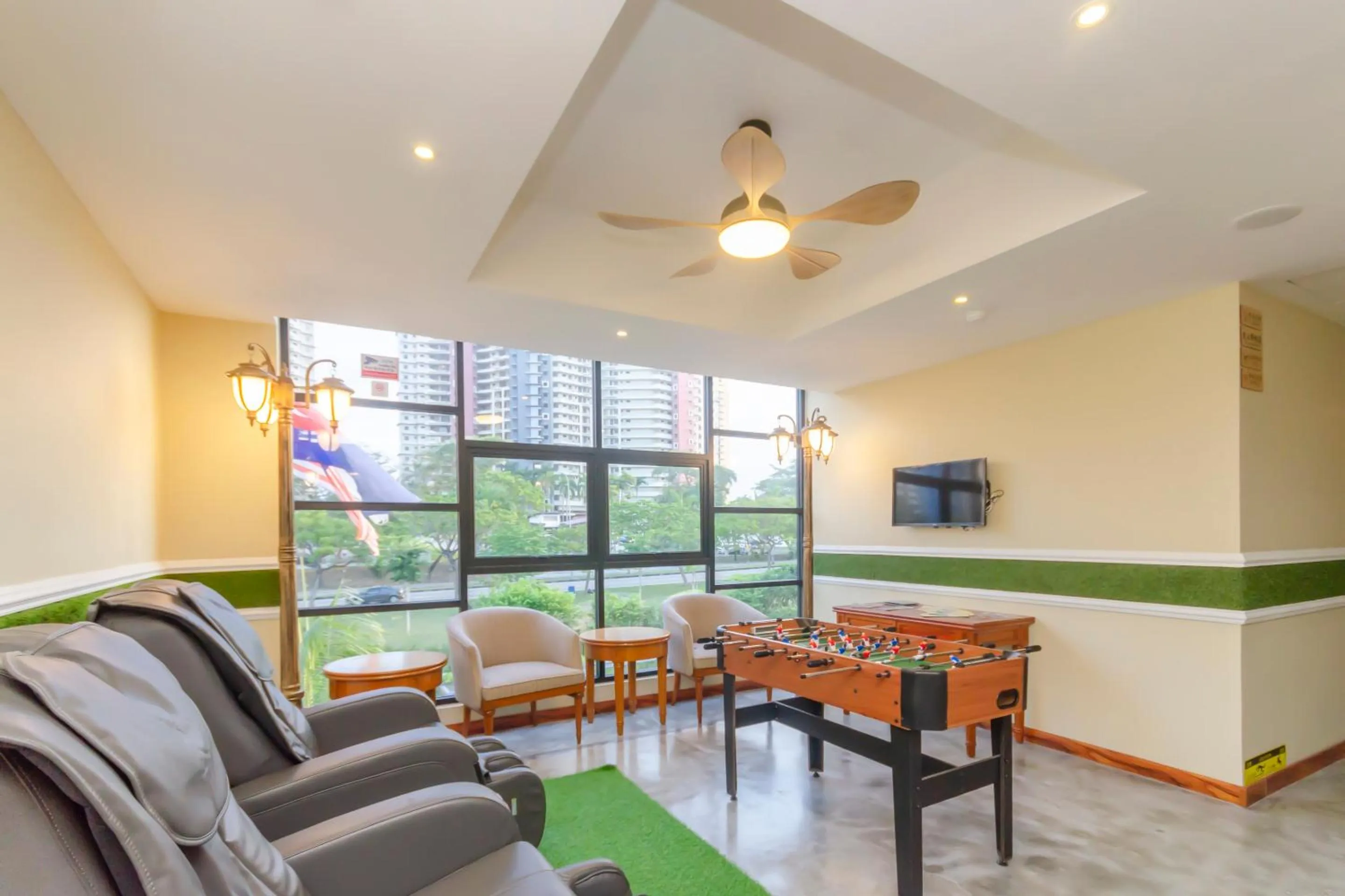 Seating area in Aladdin Dream Hotel