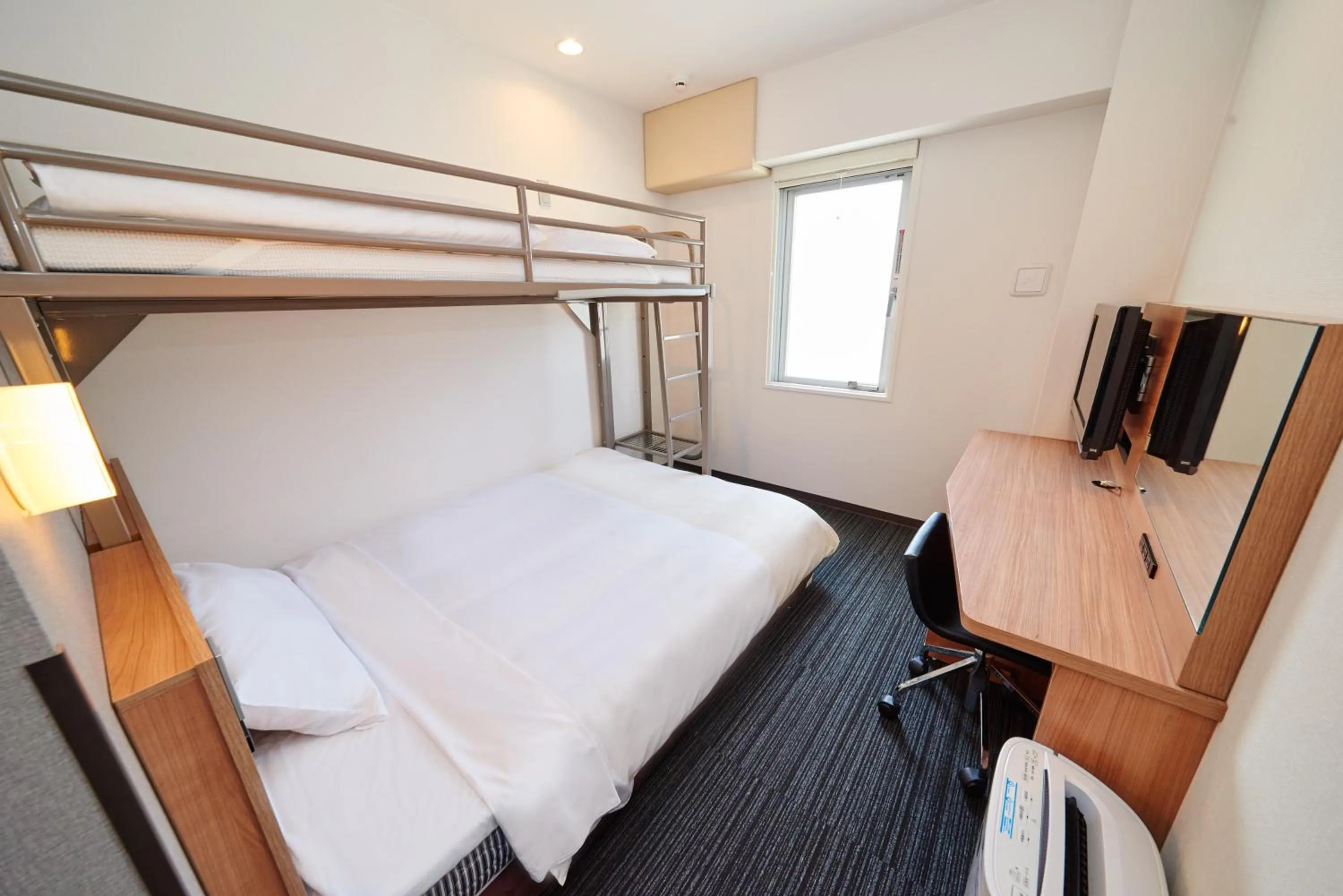 Photo of the whole room, Bed in Super Hotel Namba Nipponbashi