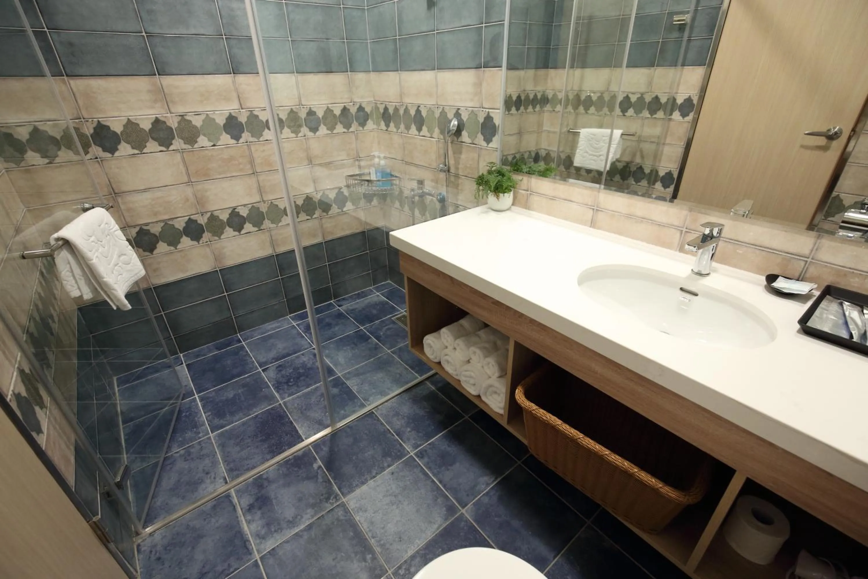 Shower in Na San Na Hai B&B