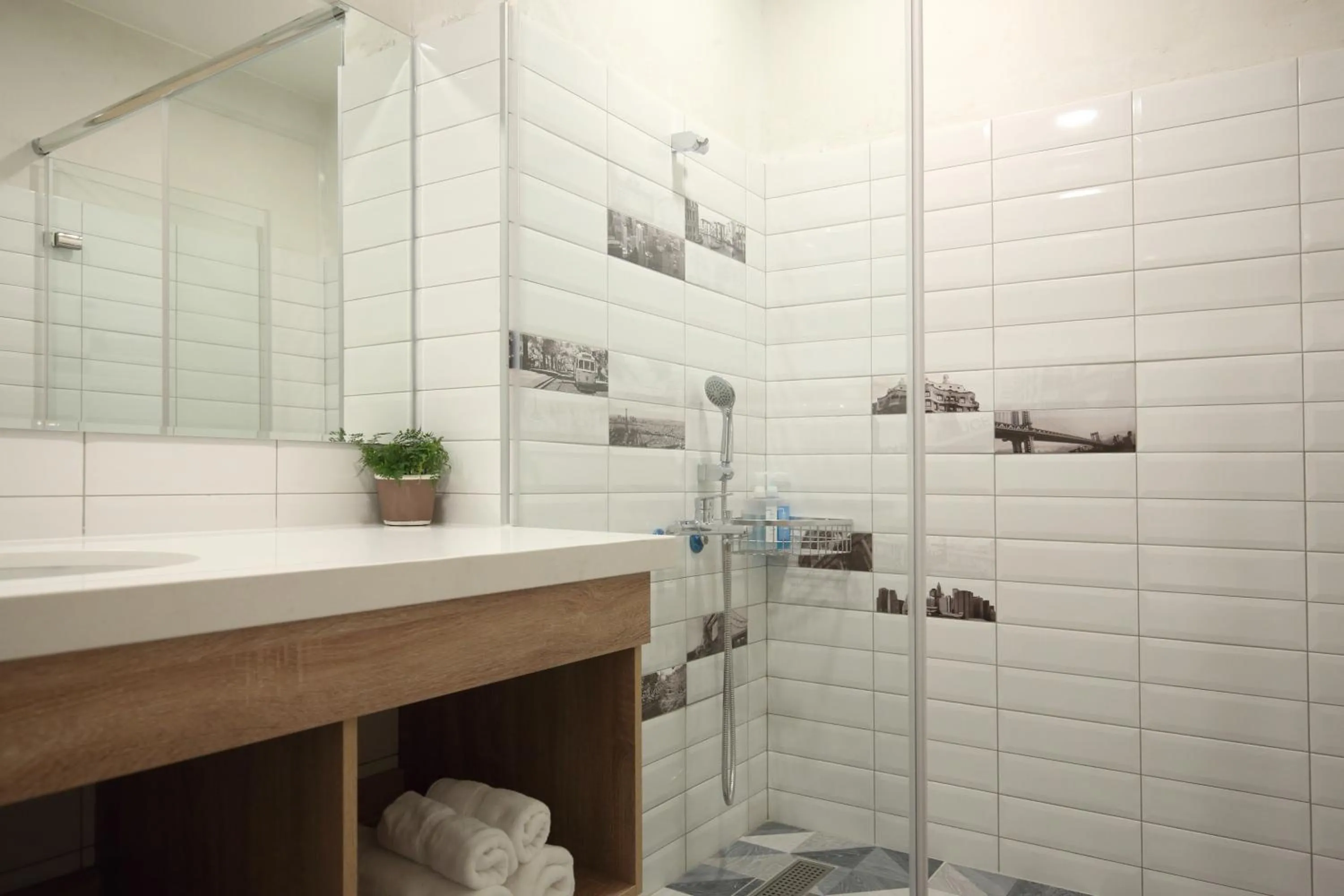 Shower in Na San Na Hai B&B