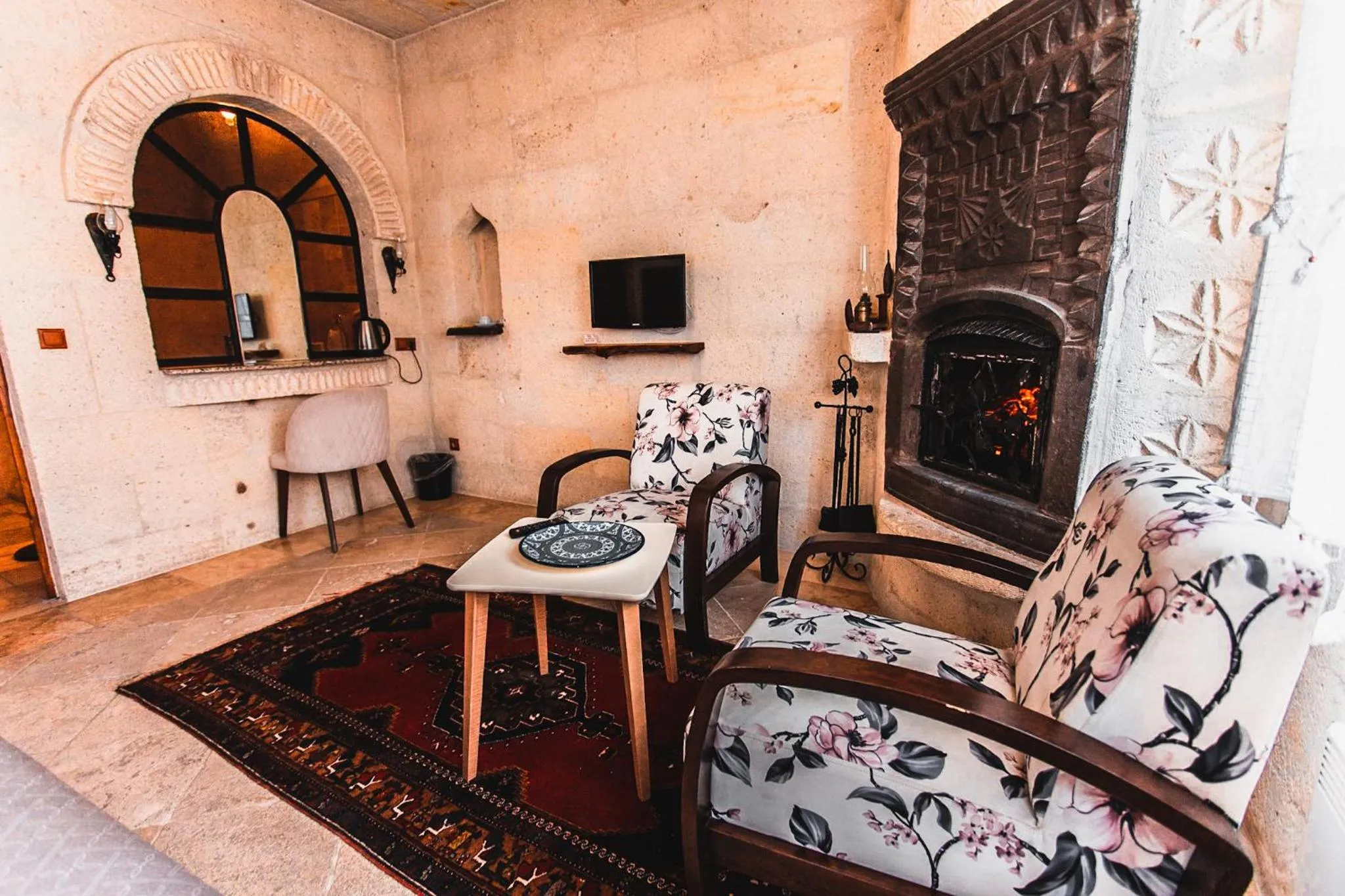 Seating area in APEX CAVE HOTEL