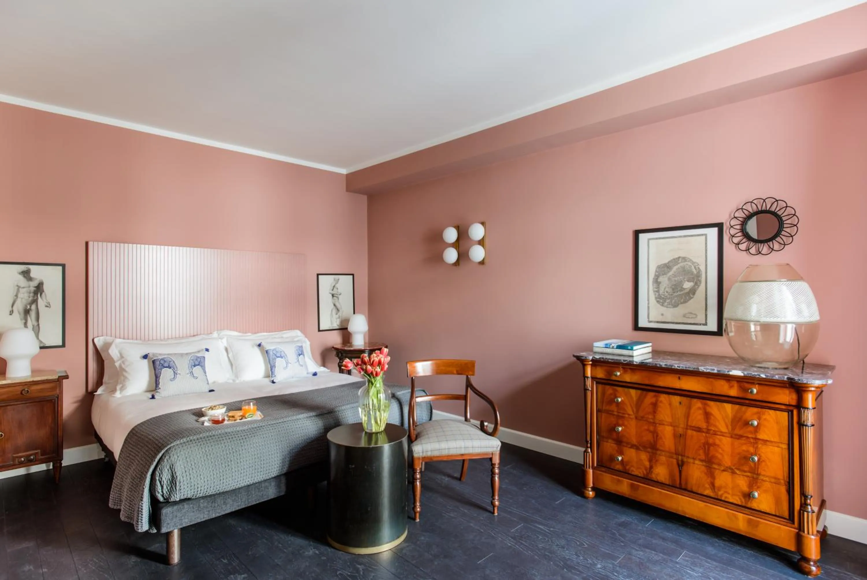 Bed in Rinuccini Relais