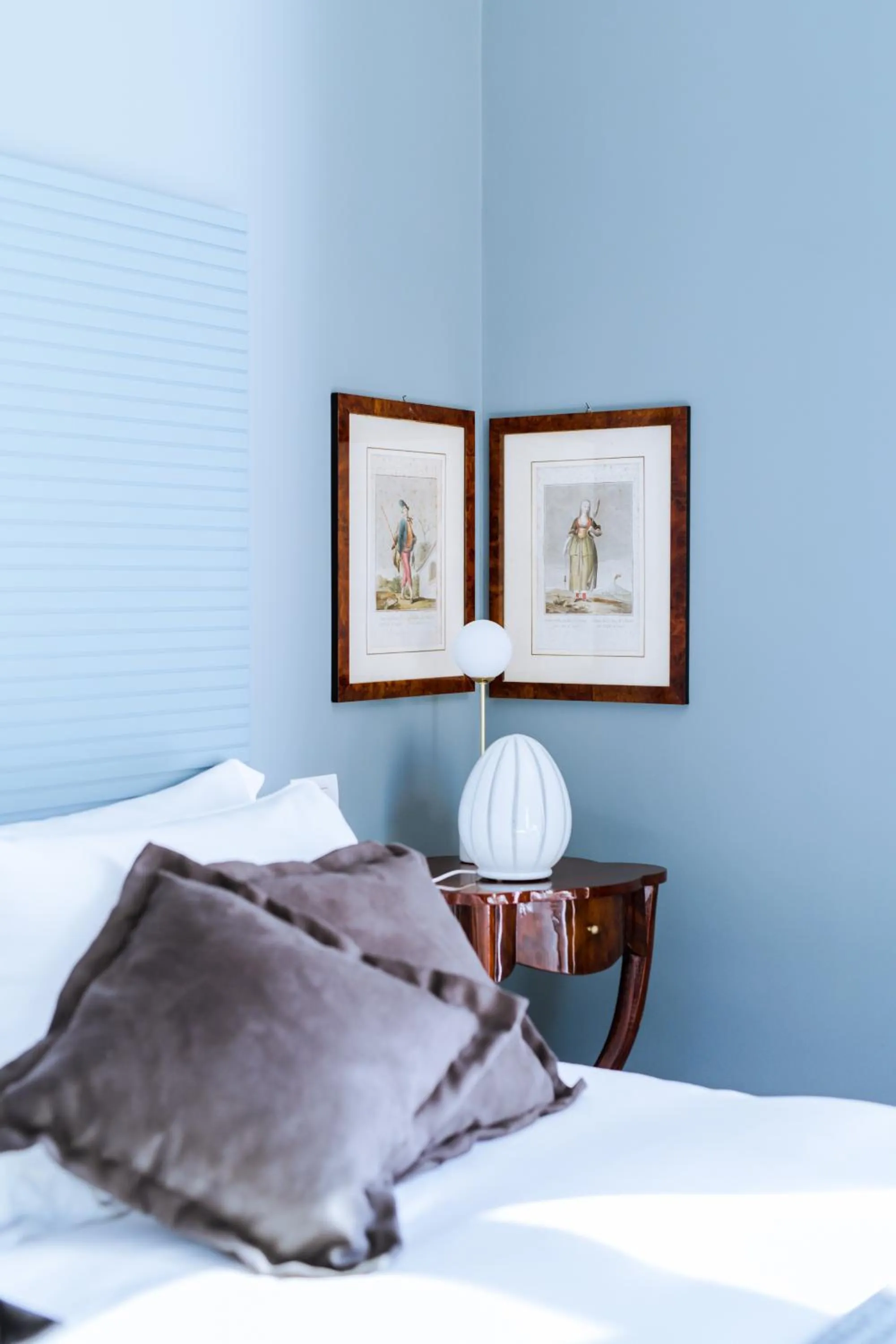 Decorative detail, Bed in Rinuccini Relais