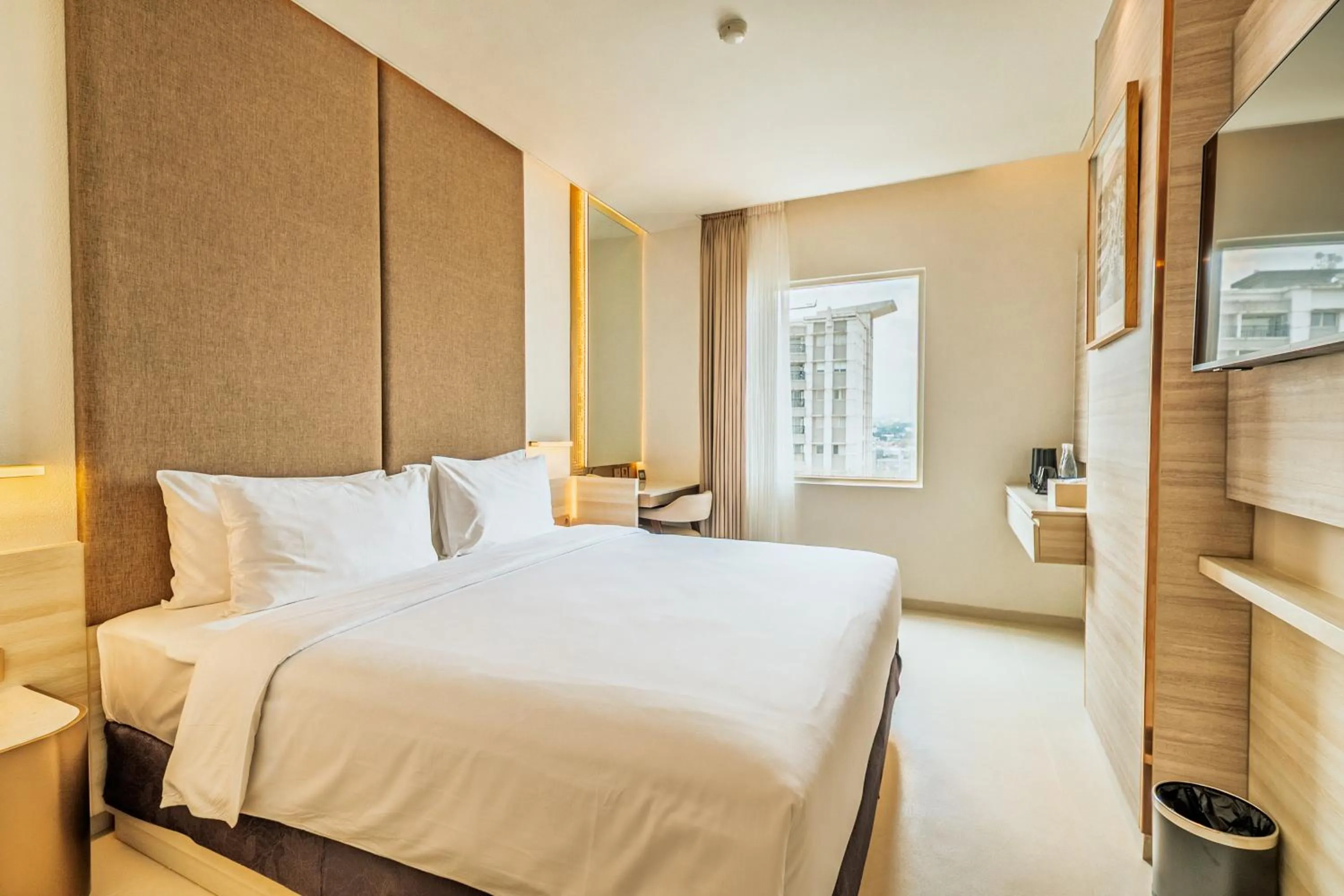 Bed in Gino Feruci Braga by KAGUM Hotels