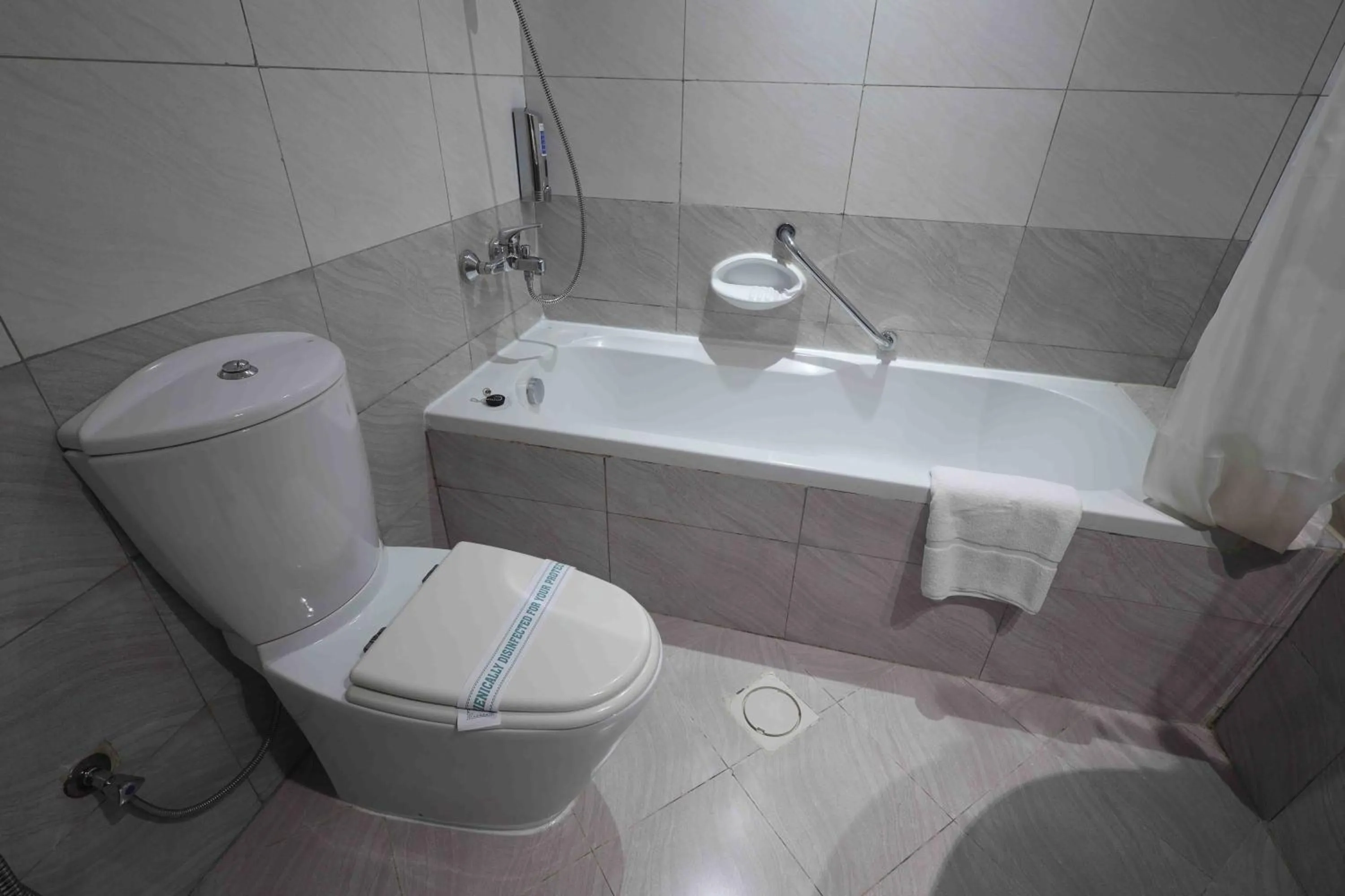 Shower in City Tower Hotel