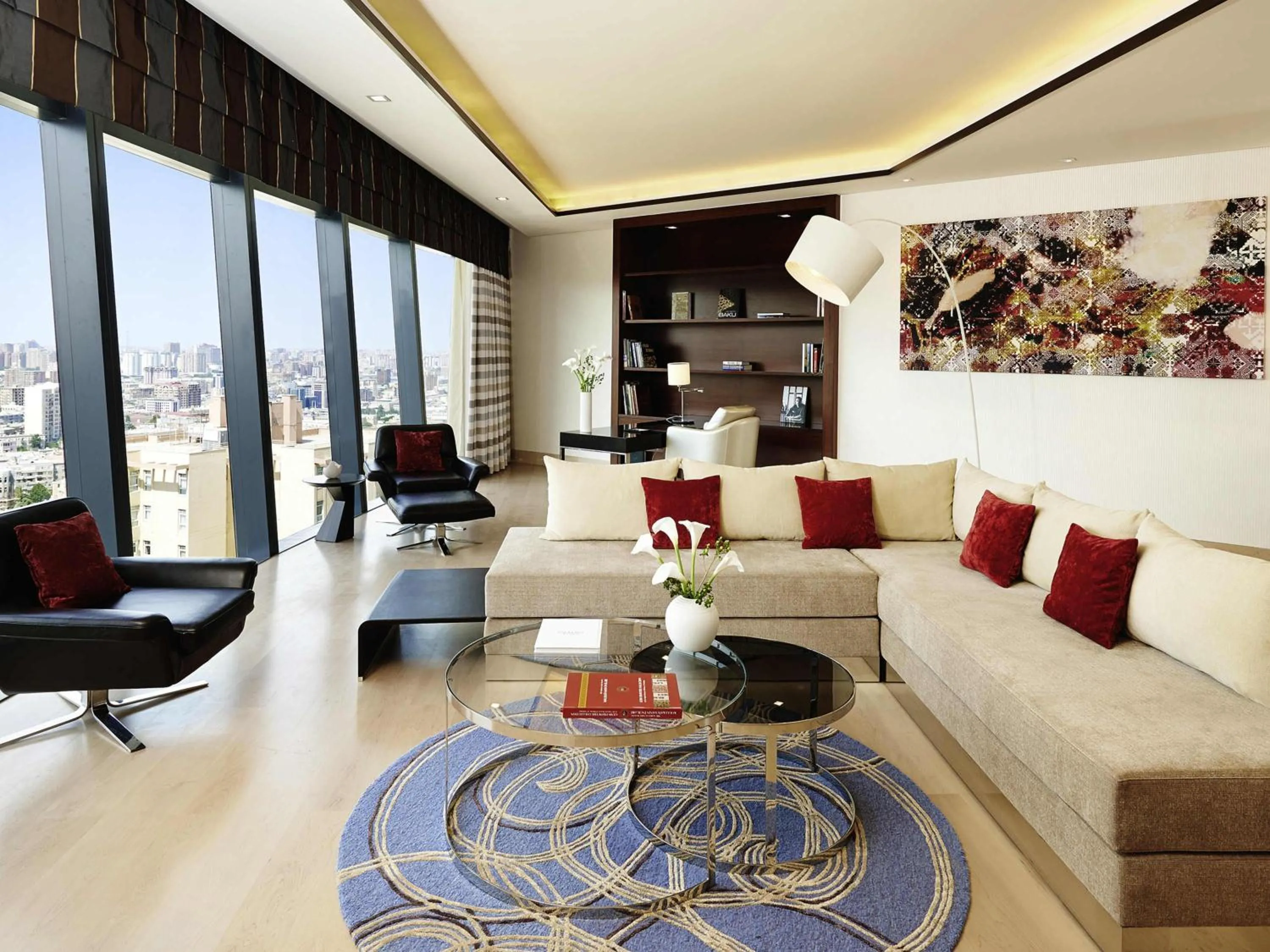 Bedroom in Fairmont Baku, Flame Towers