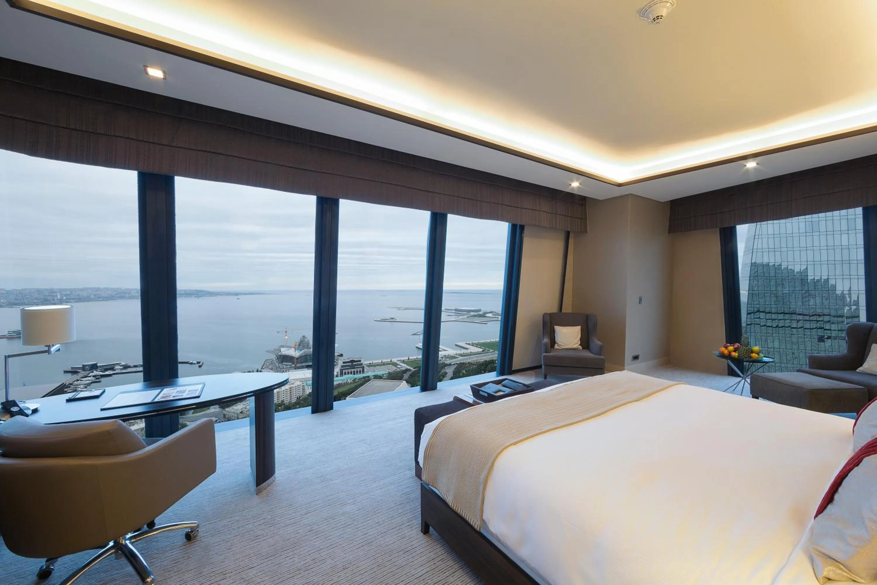 Living room, Bed in Fairmont Baku, Flame Towers