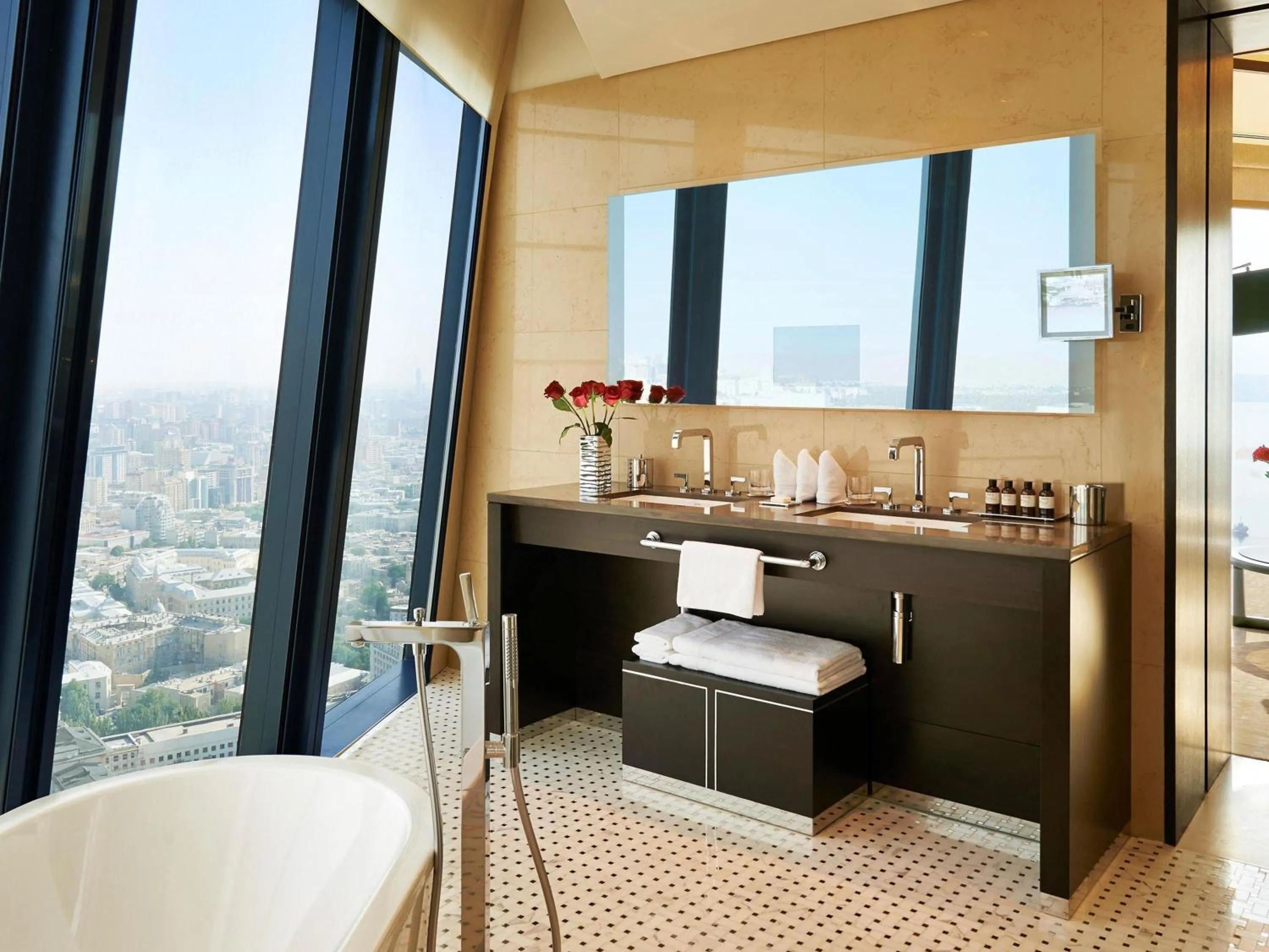 Bedroom in Fairmont Baku, Flame Towers