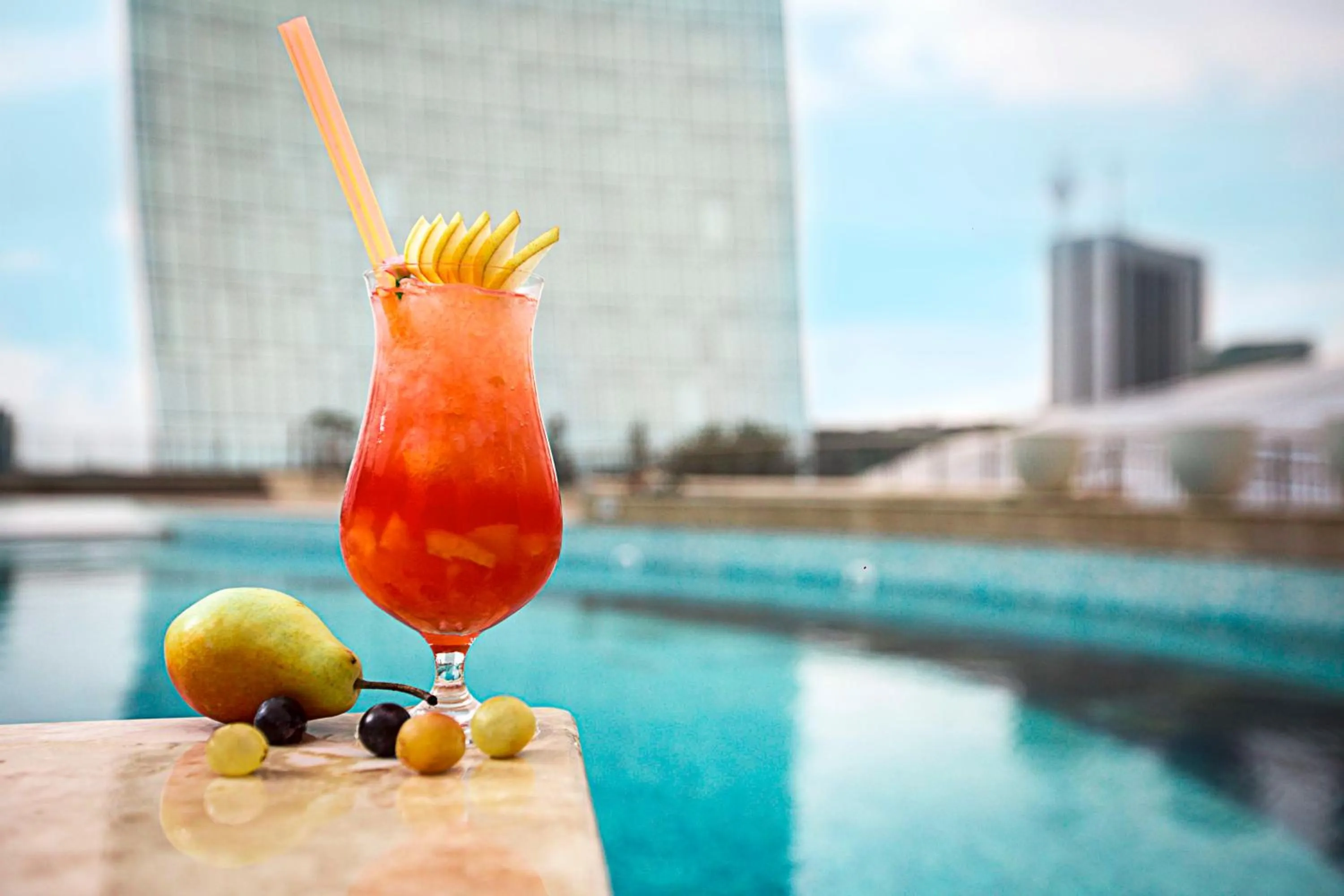 Swimming pool in Fairmont Baku, Flame Towers