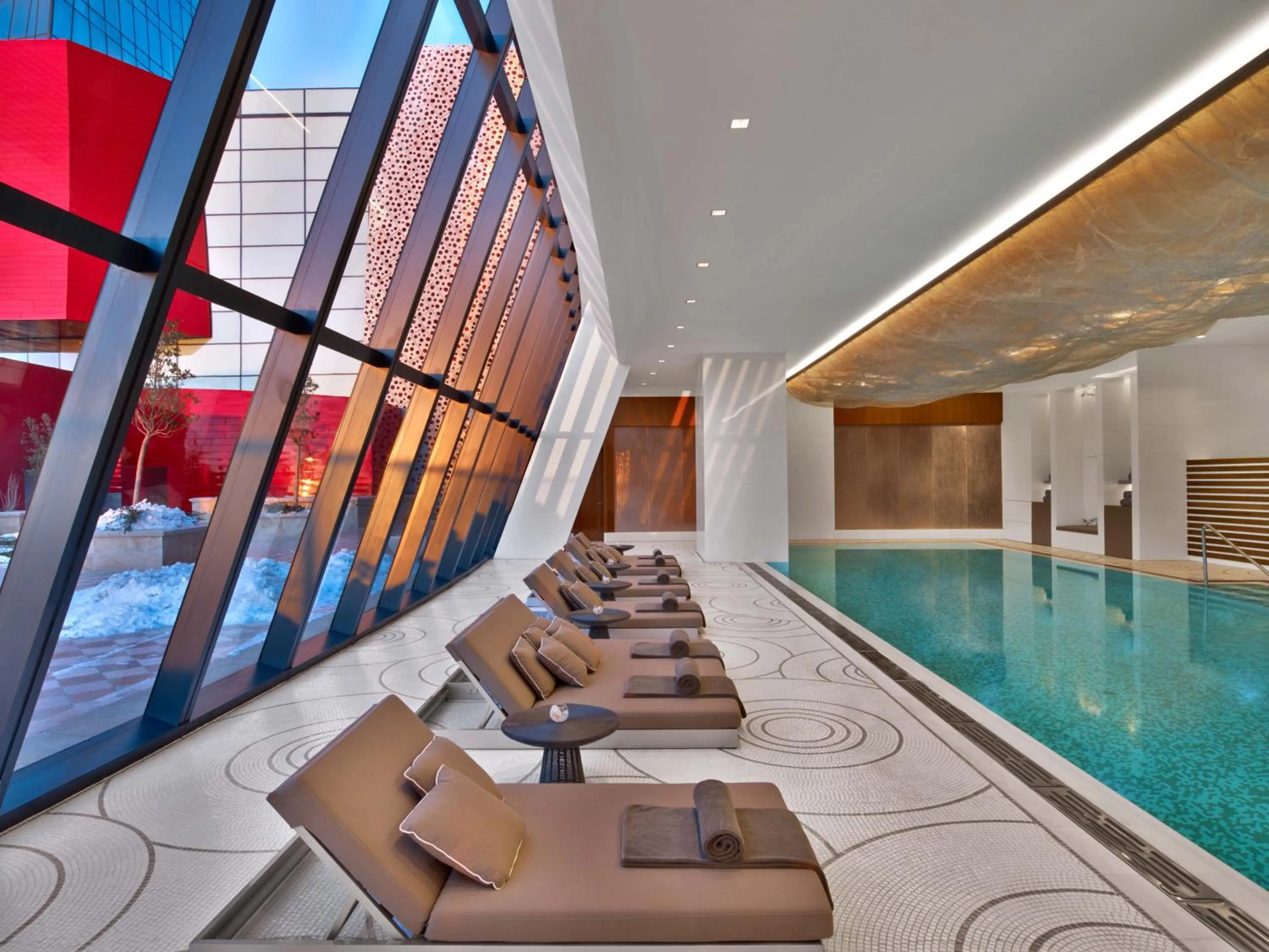 Swimming pool in Fairmont Baku, Flame Towers