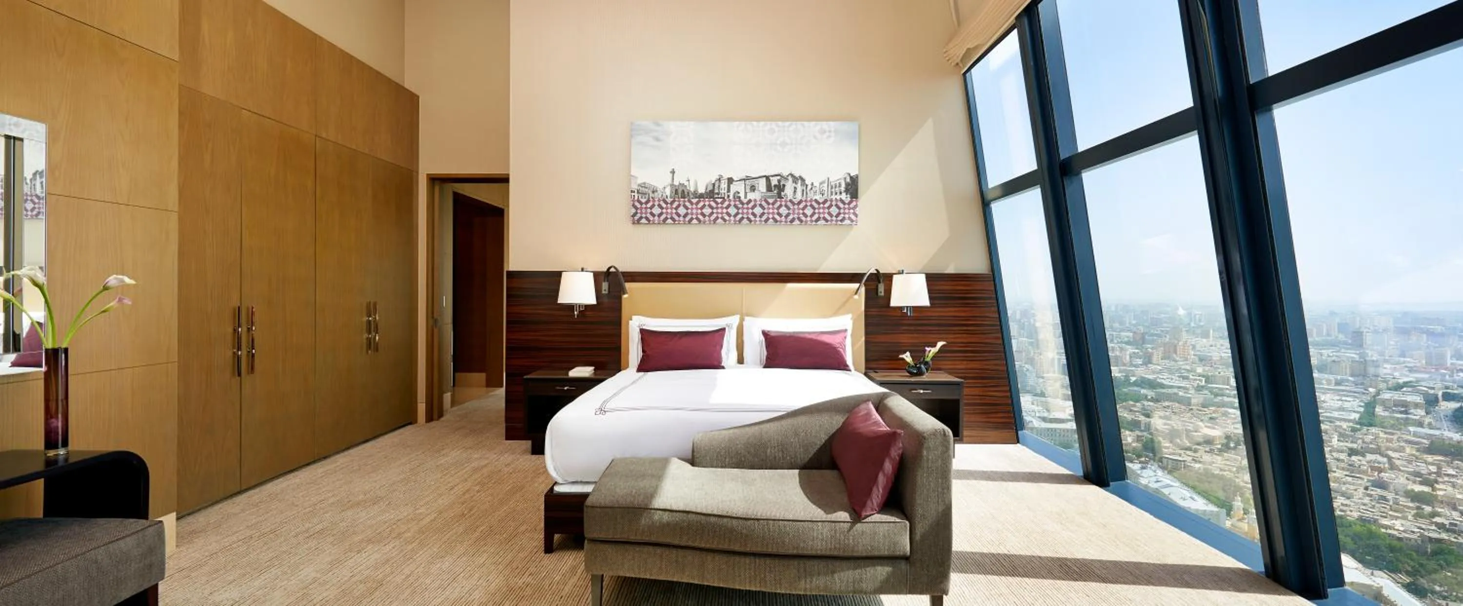 City view, Bed in Fairmont Baku, Flame Towers
