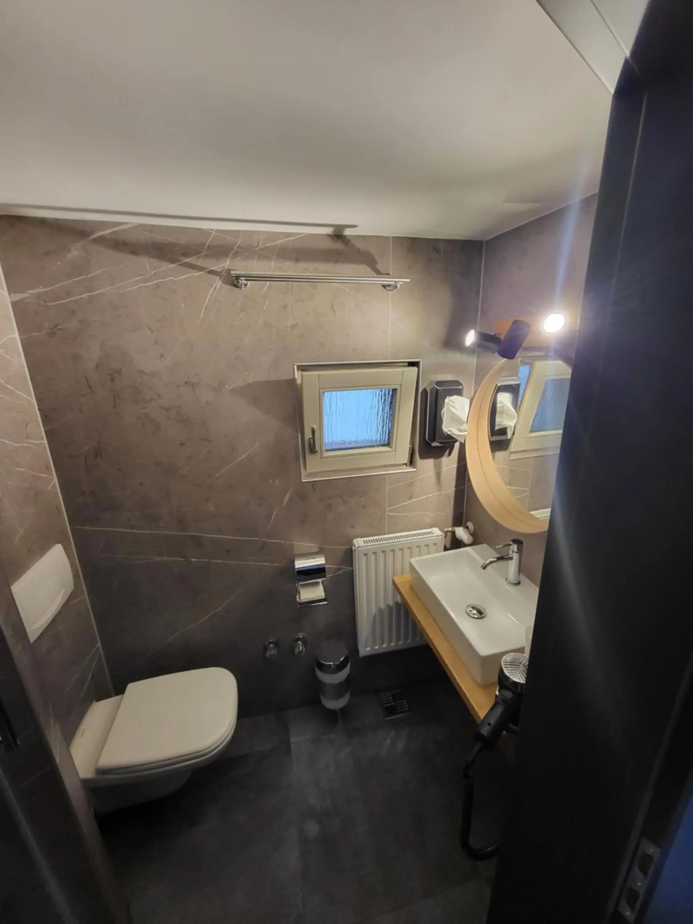 Superior Quadruple Room in Hotel CASA ITALIA Superior Quadruple Room in Hotel CASA ITALIA