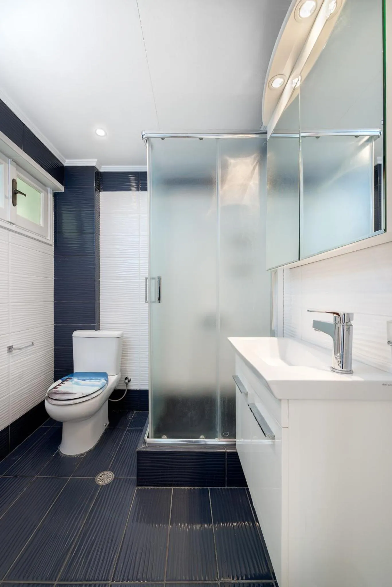 Bathroom in Europe Hotel