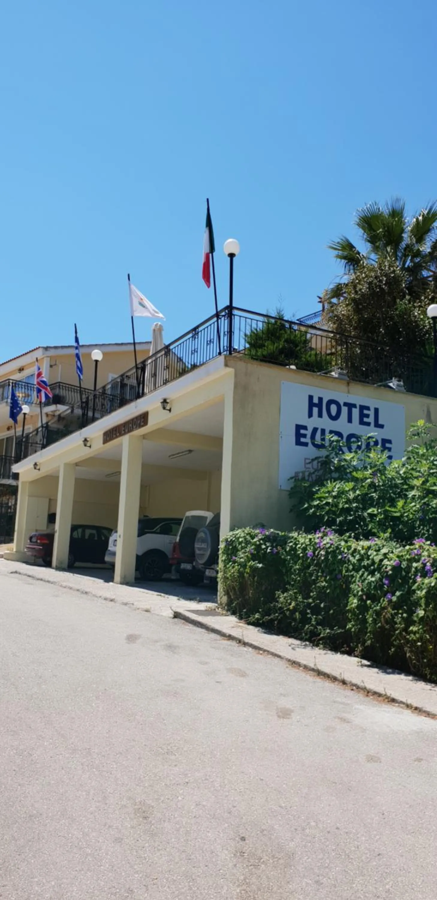 Facade/entrance in Europe Hotel