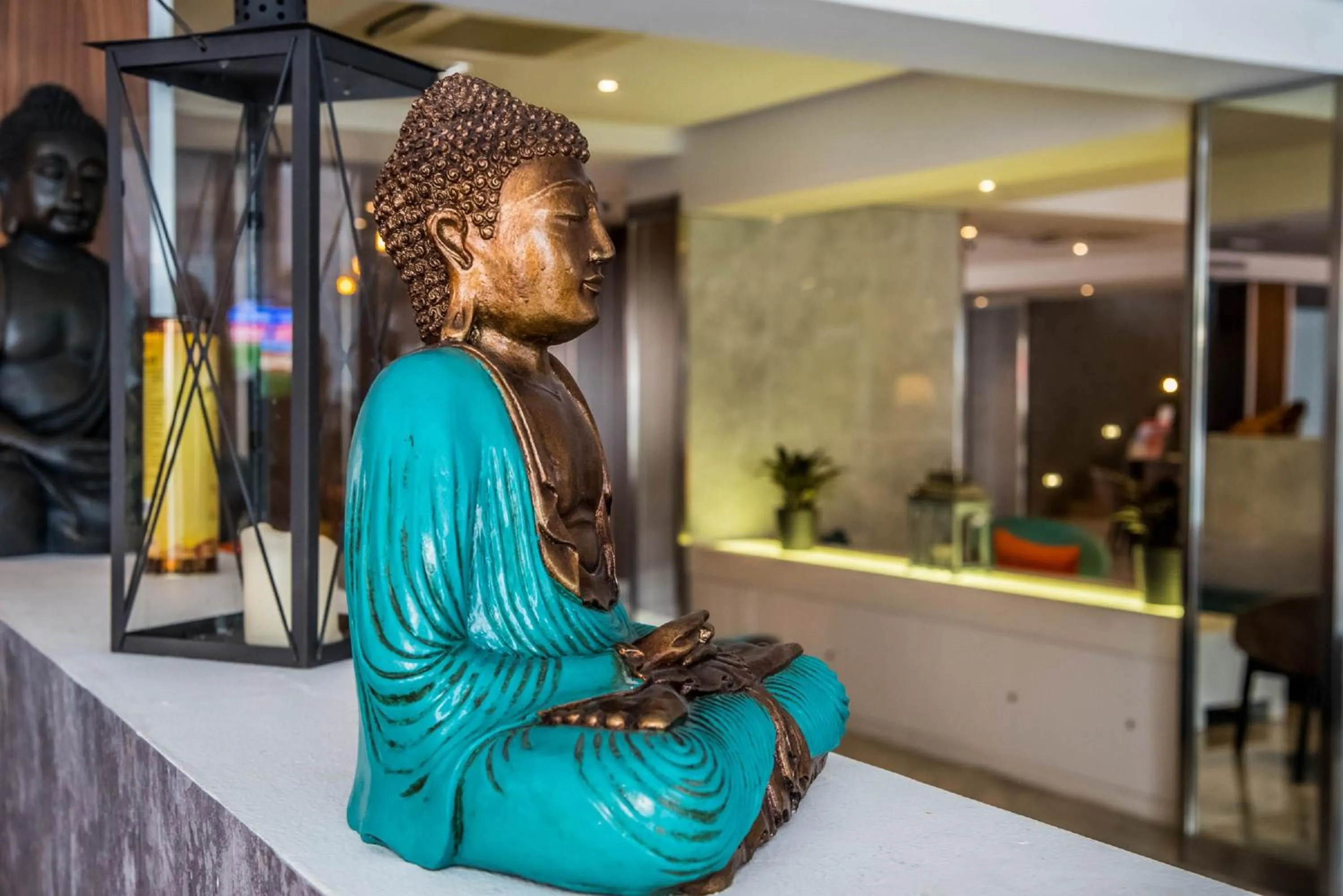 Decorative detail in Pebbles Resort