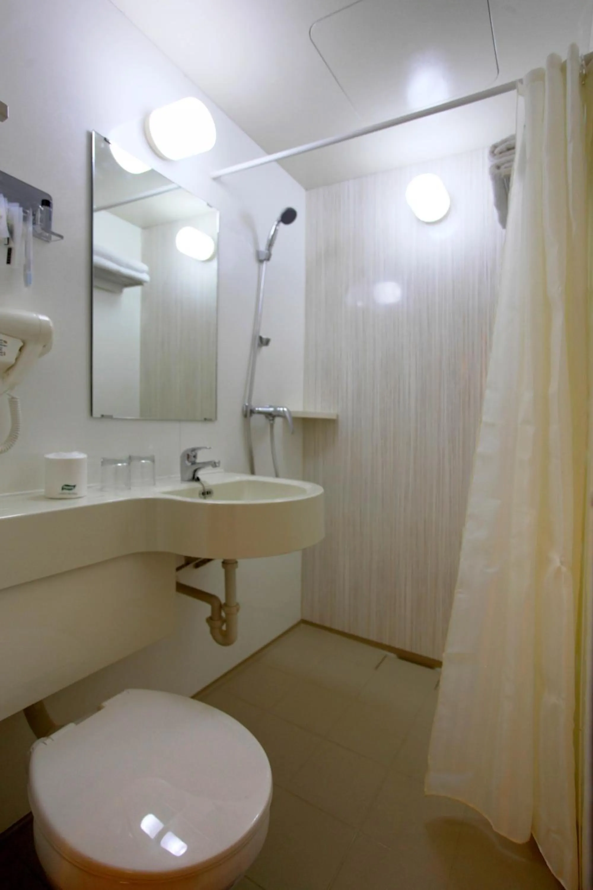 Bathroom in Zodiak Paskal by KAGUM Hotels