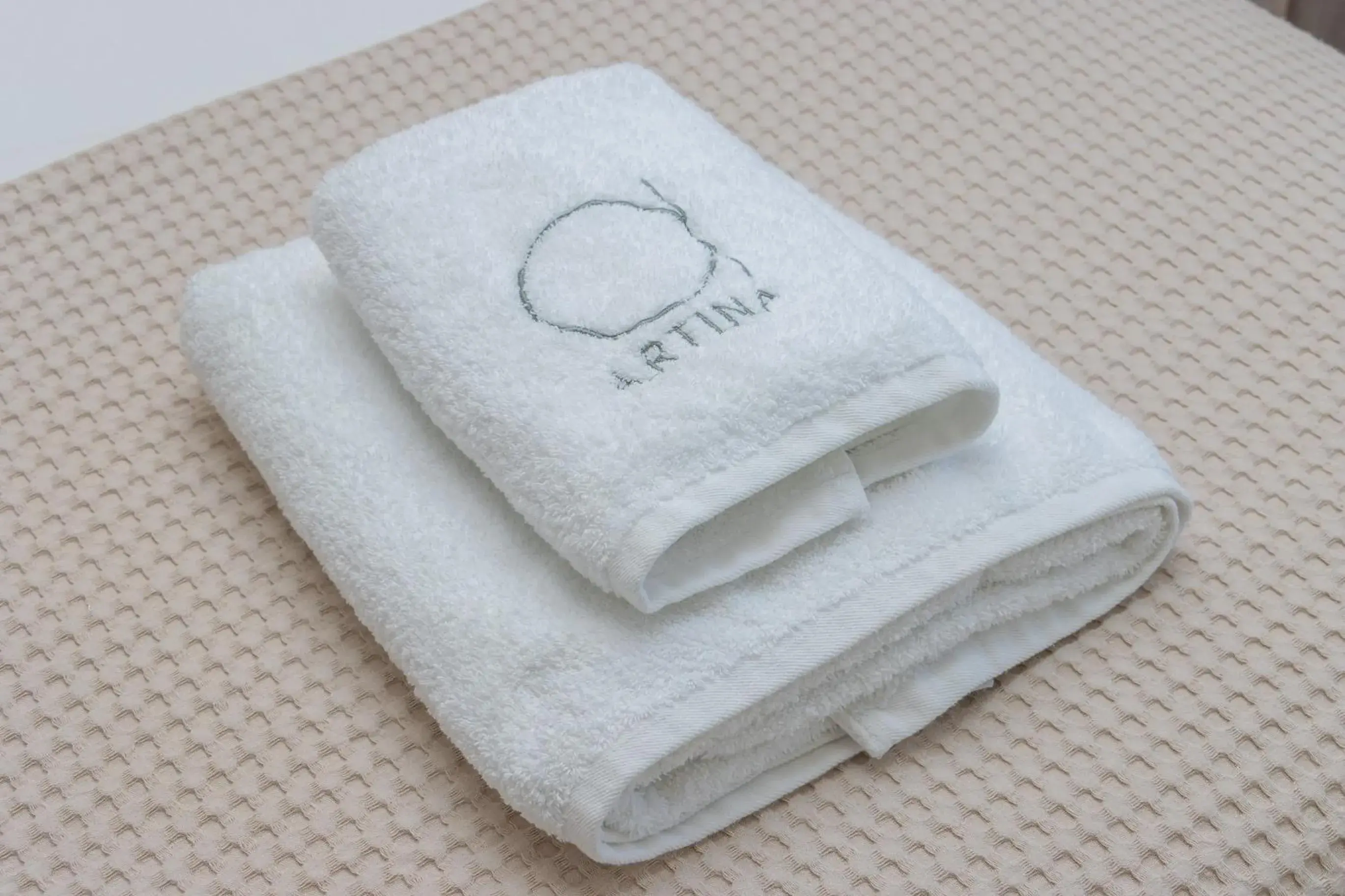 Double or Twin Room Side Sea View in Artina Double or Twin Room Side Sea View in Artina