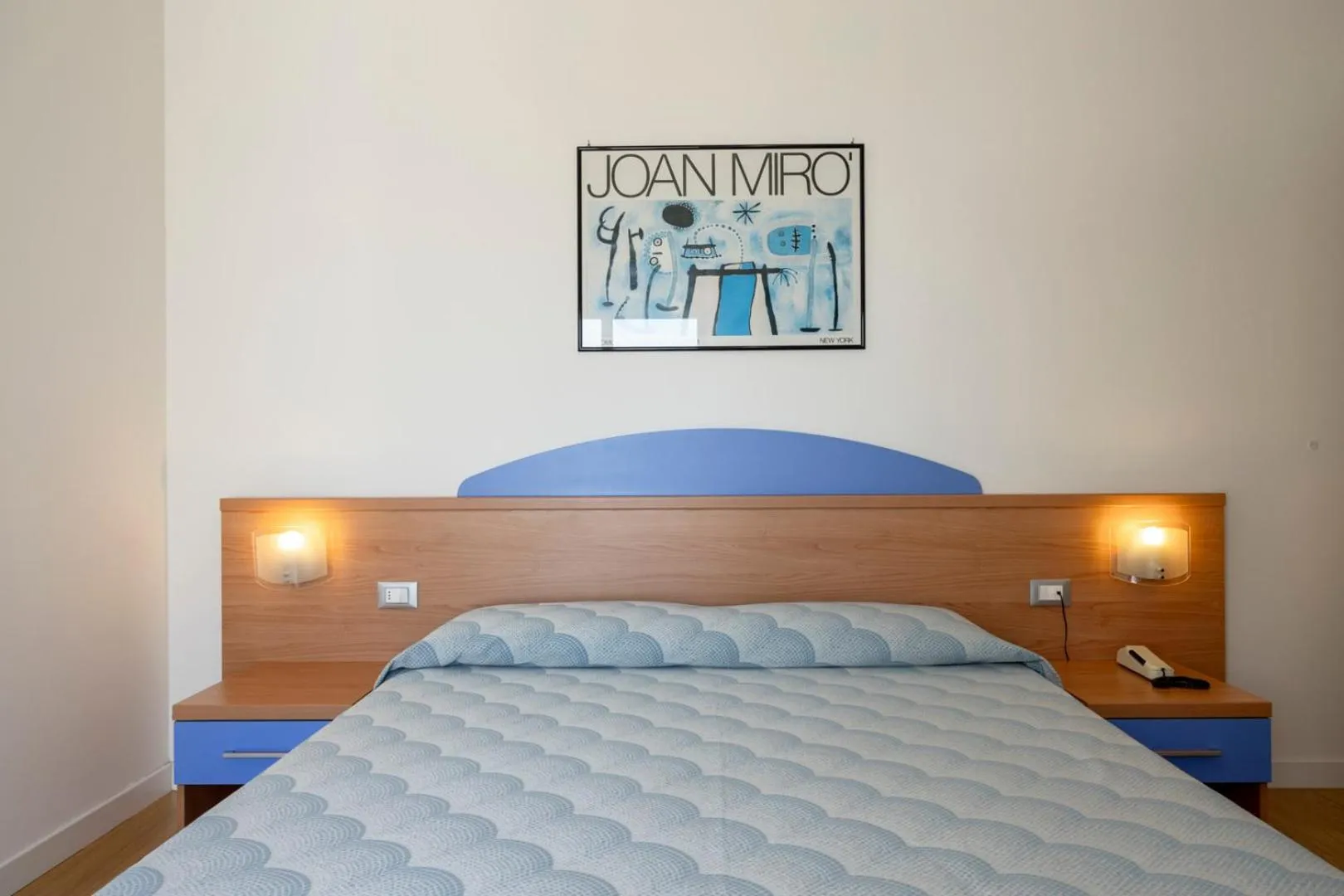 Bed in Hotel Riviera