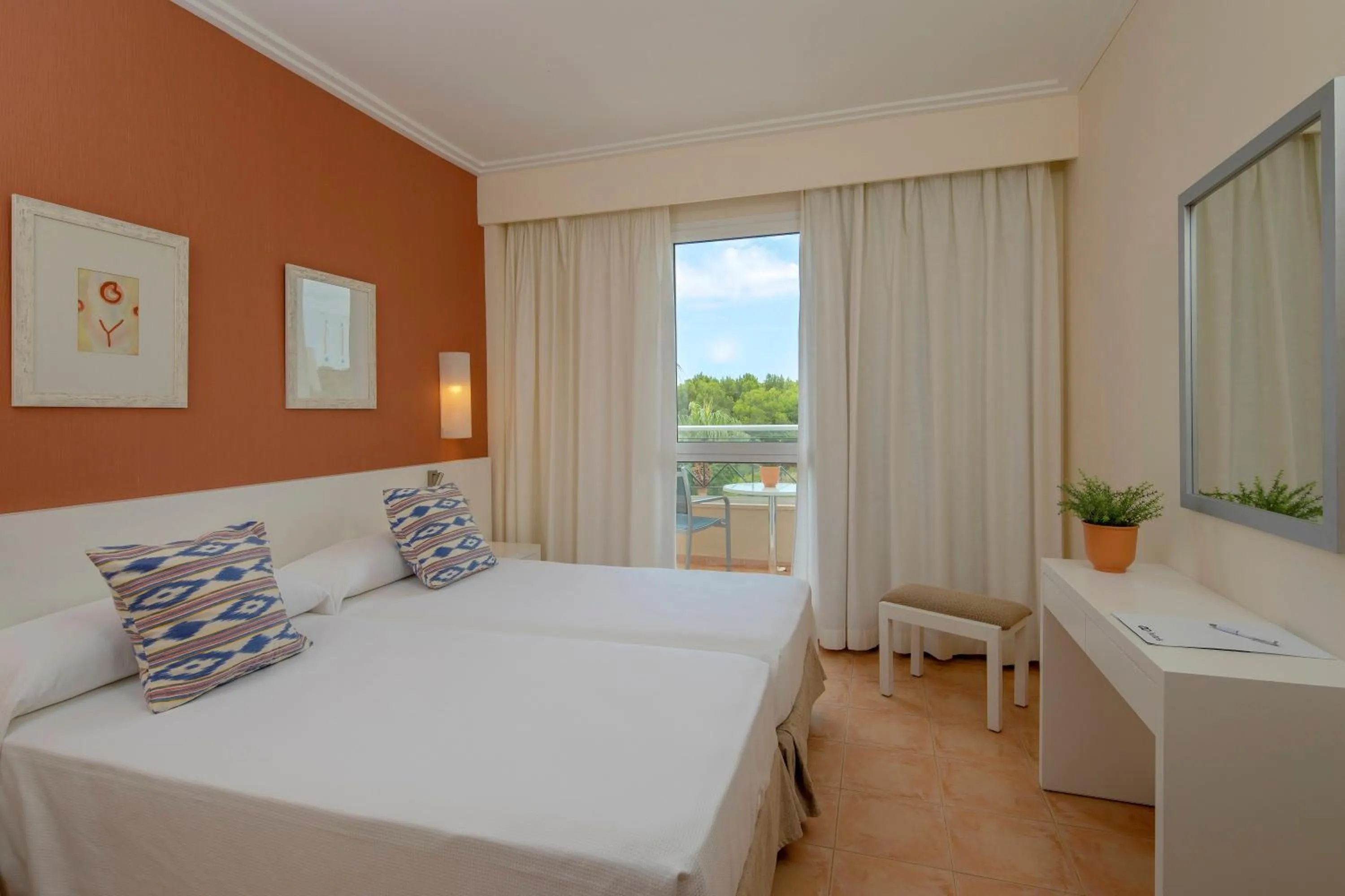 Bedroom, Bed in HM Mar Blau