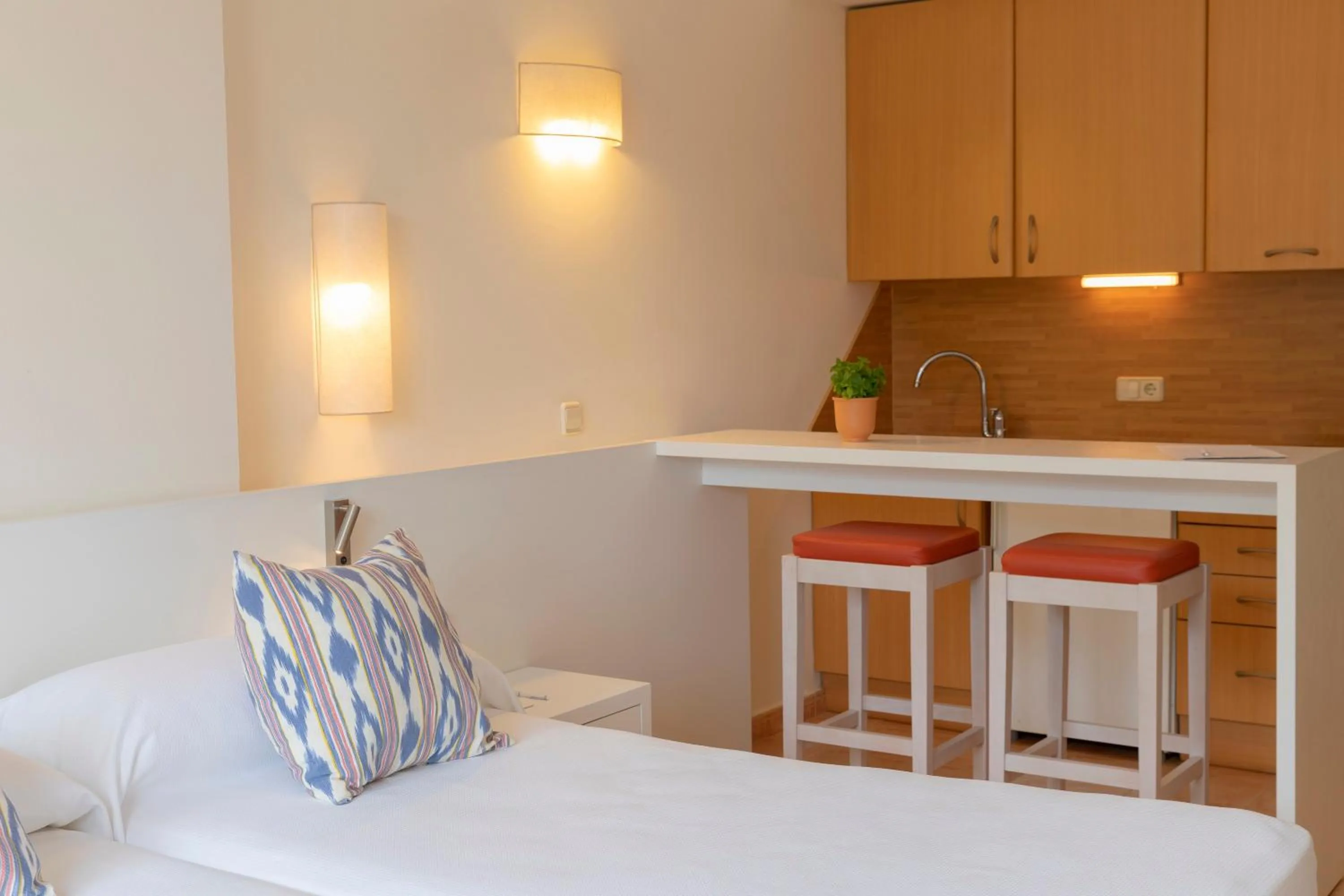 Bedroom, Bed in HM Mar Blau