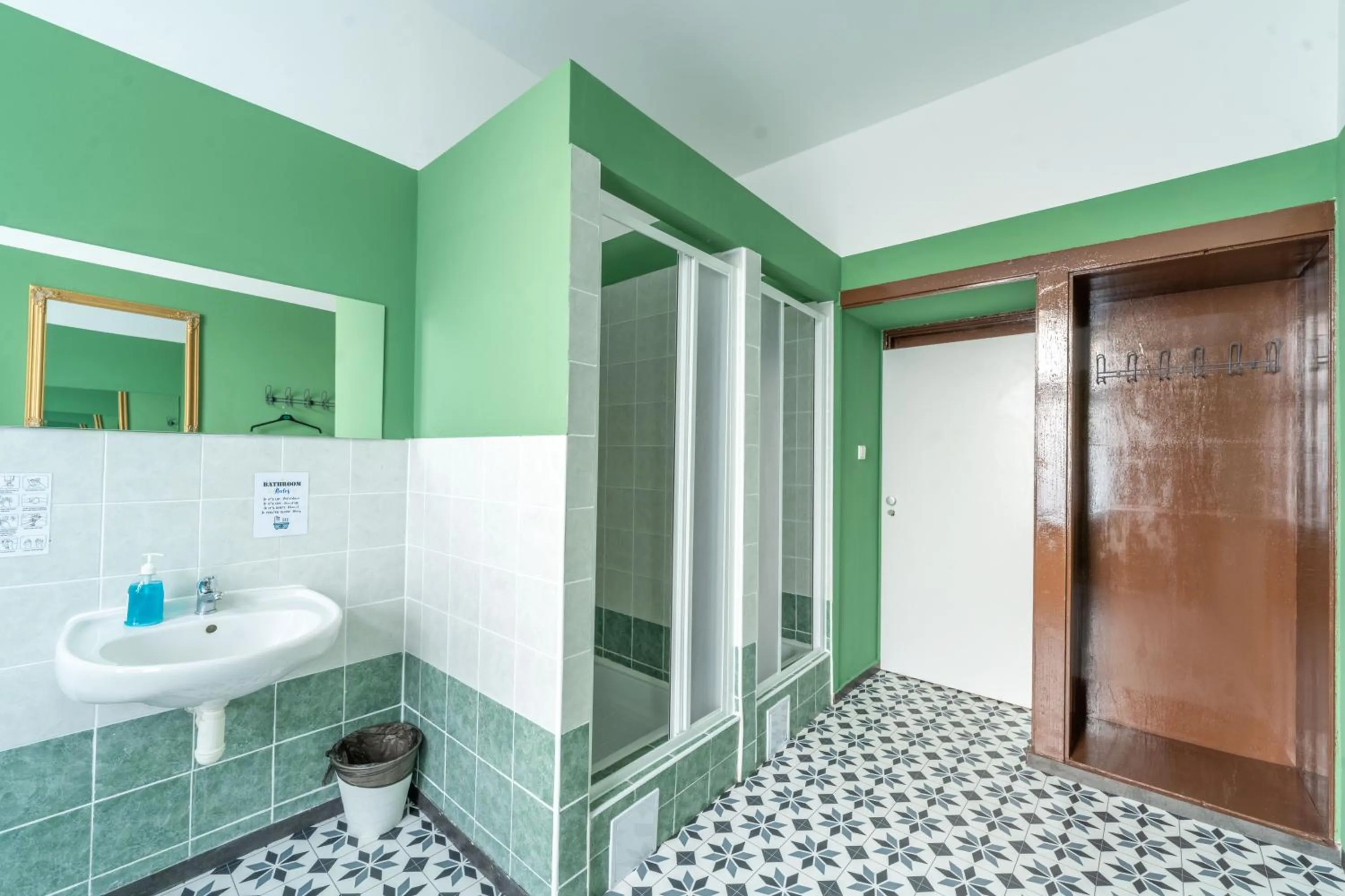 Bathroom in Best Spot Hostel