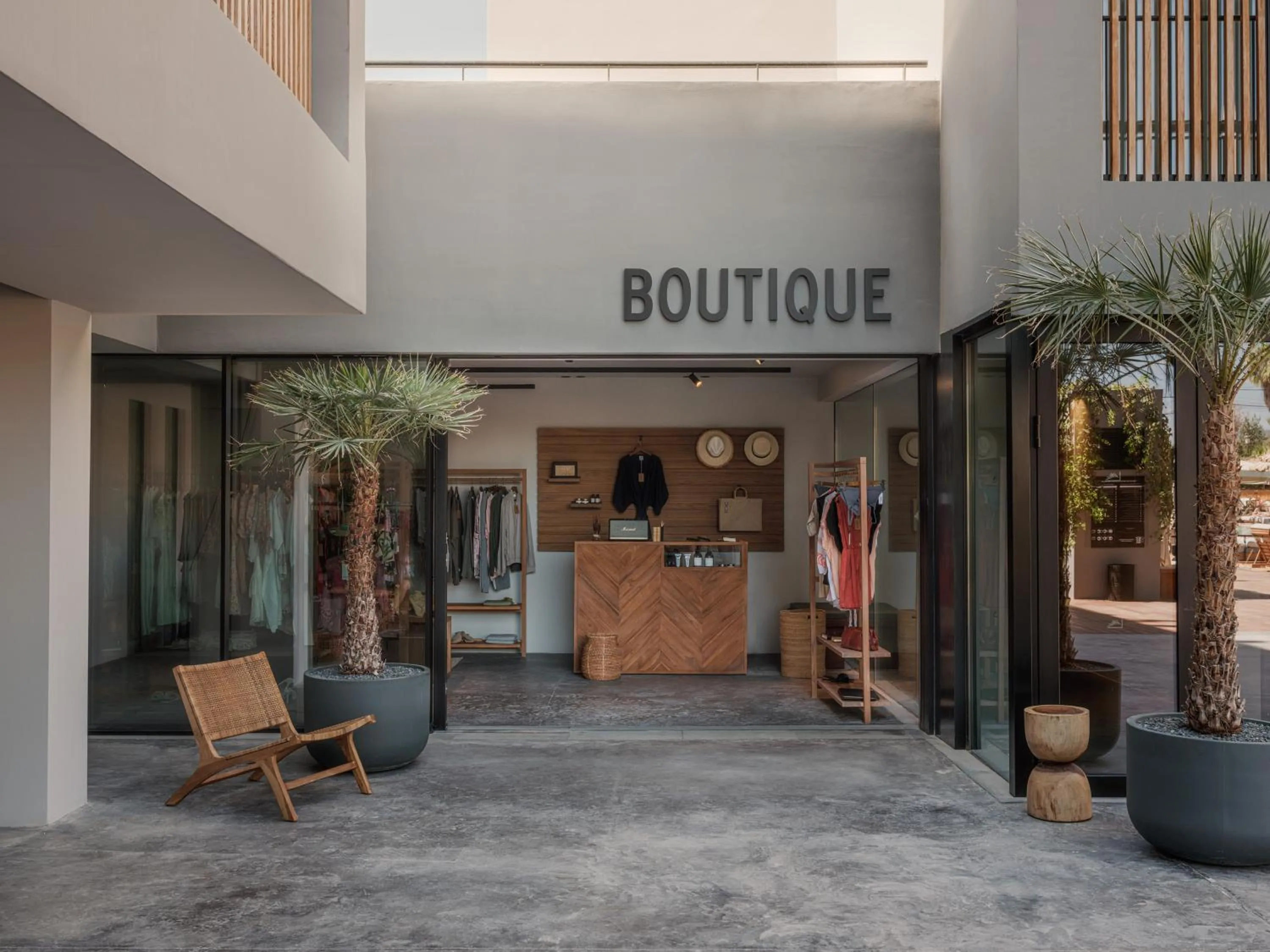 On-site shops in OKU Ibiza