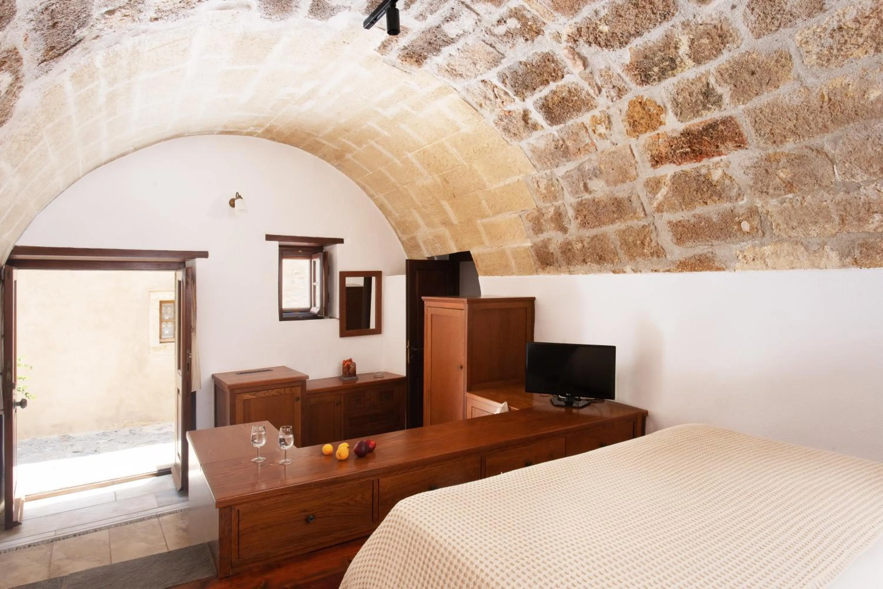 Photo of the whole room, Bed in Bastione Malvasia Hotel (ex New Malvasia)
