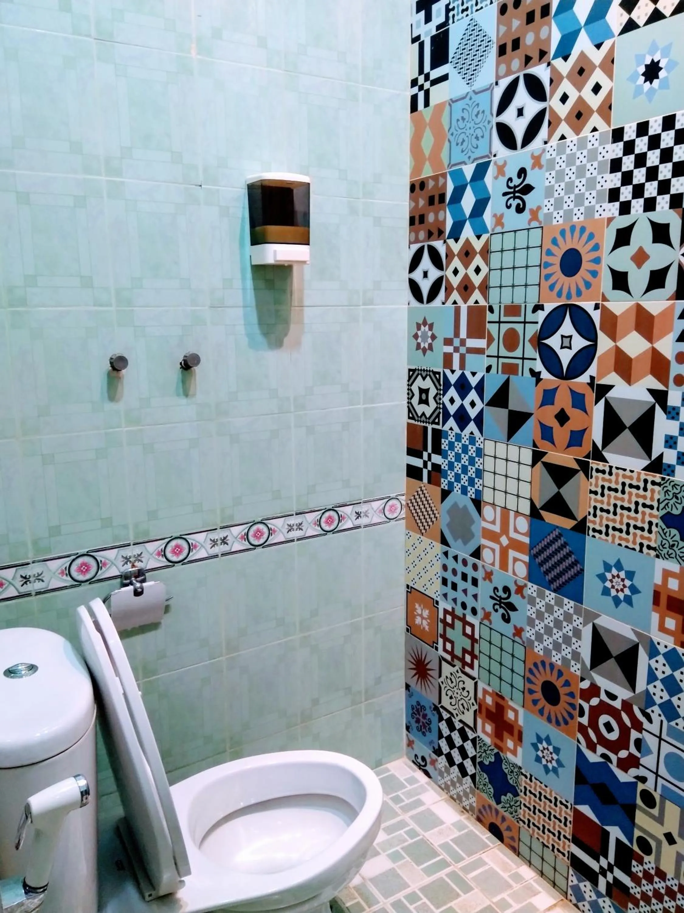 RedDoorz Hostel @ Feliz Noche Cengkareng